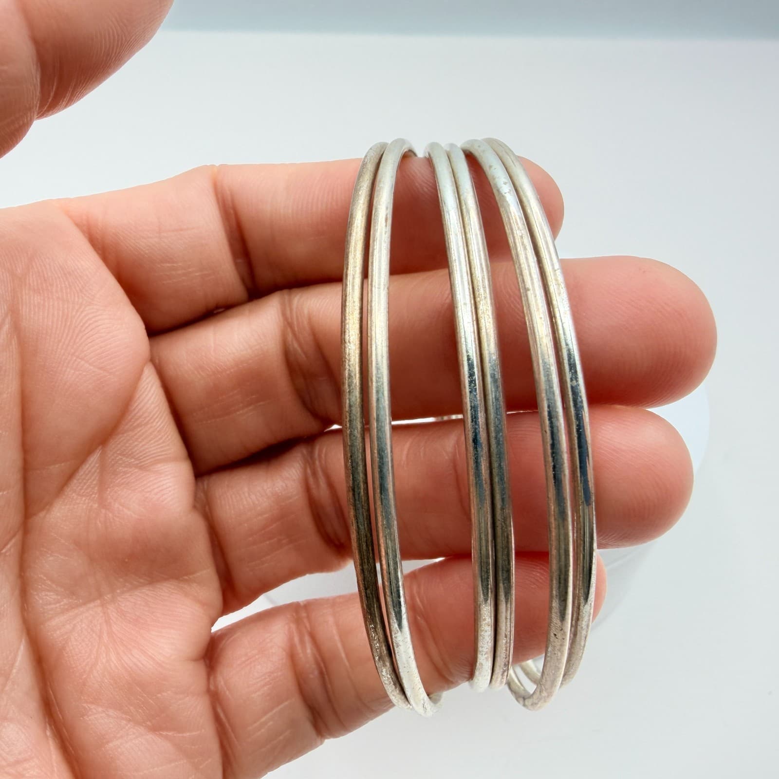 Vintage 80s Silver Tone Multi Strand Bangle Bracelet Tarnished Finish Jewelry - Thumbnail 3
