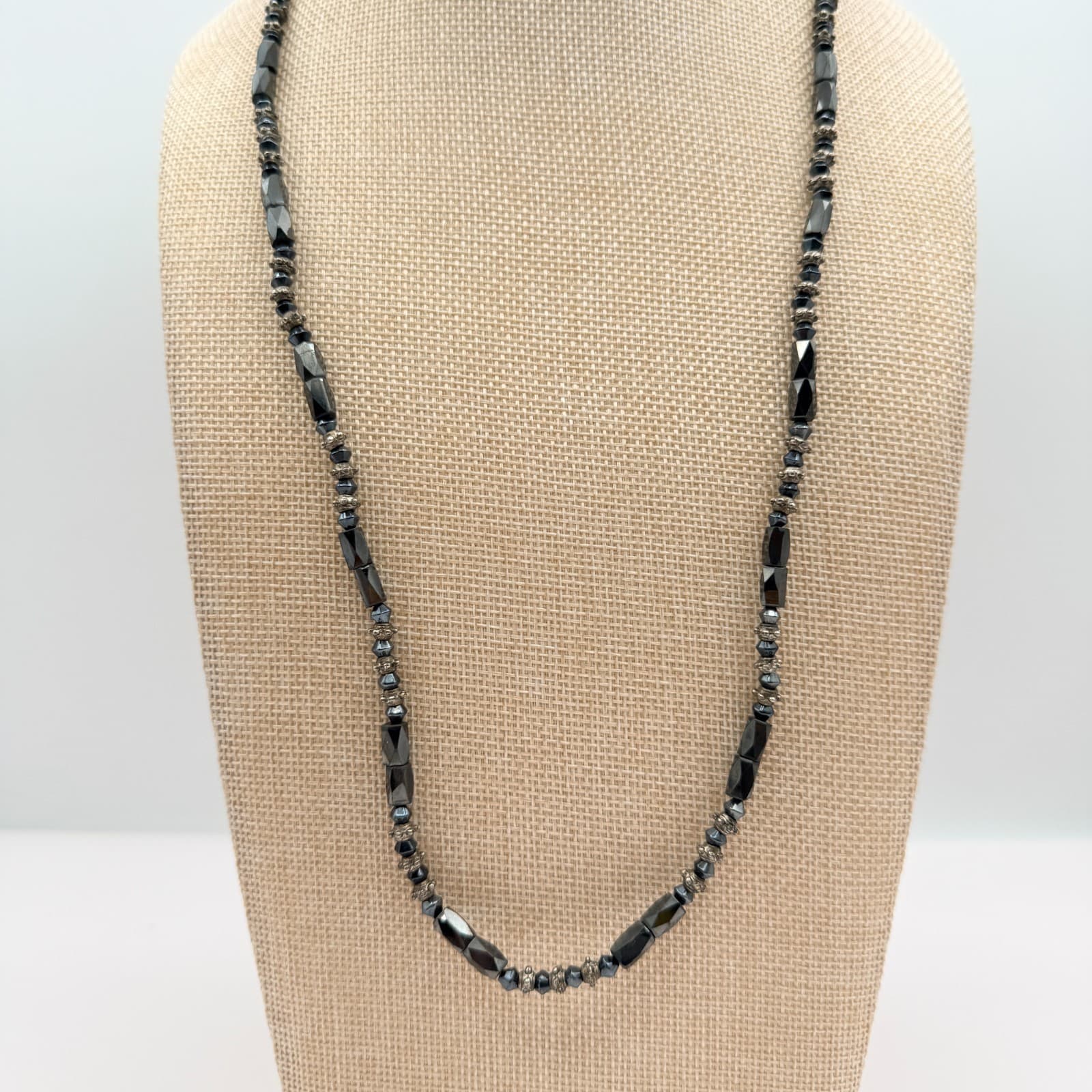Vintage Y2K Silver Tone Black Faux Pearl Beaded Necklace Set Women's Jewelry - Thumbnail 7