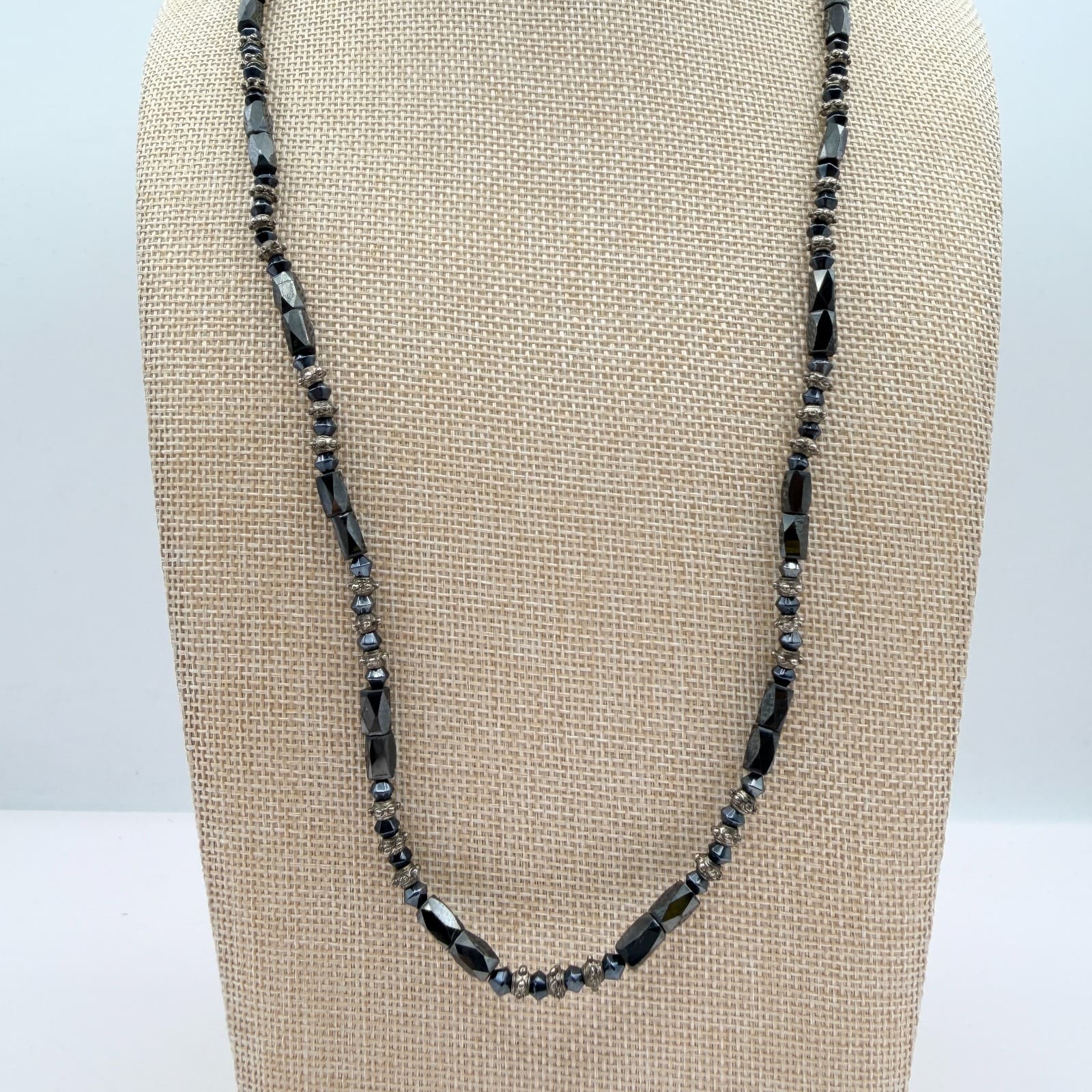 Vintage Y2K Silver Tone Black Faux Pearl Beaded Necklace Set Women's Jewelry - Thumbnail 6