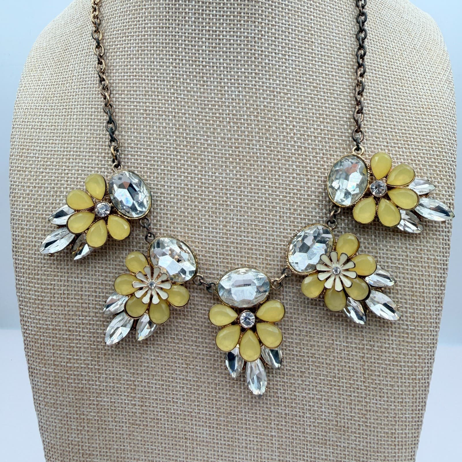 Vintage Y2K Floral Bib Rhinestone Necklace Statement Women's Classic Jewelry - Thumbnail 5