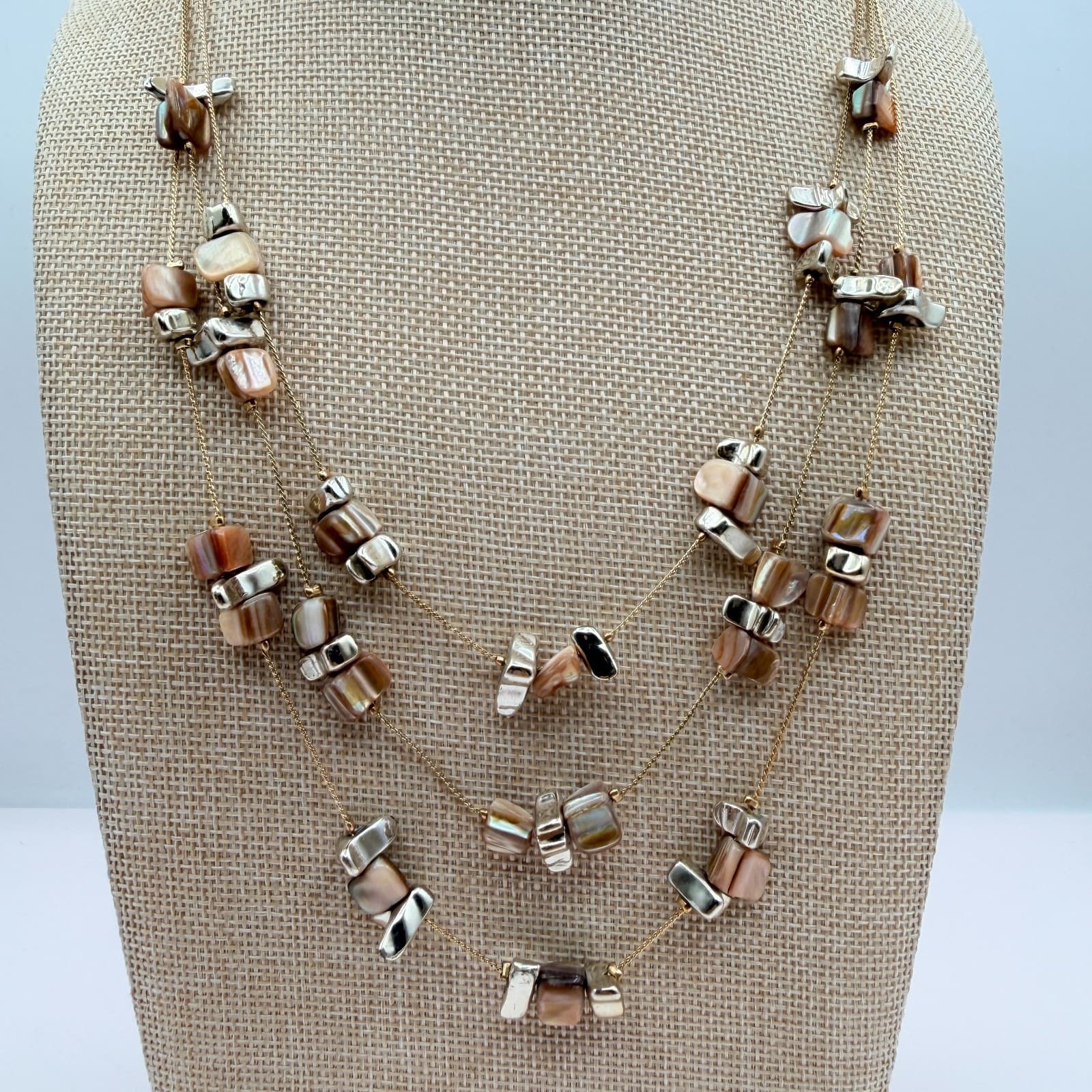 VTG Y2K Gold Tone Triple Strand Mother of Pearl Shell Beaded Necklace Jewelry - Thumbnail 2