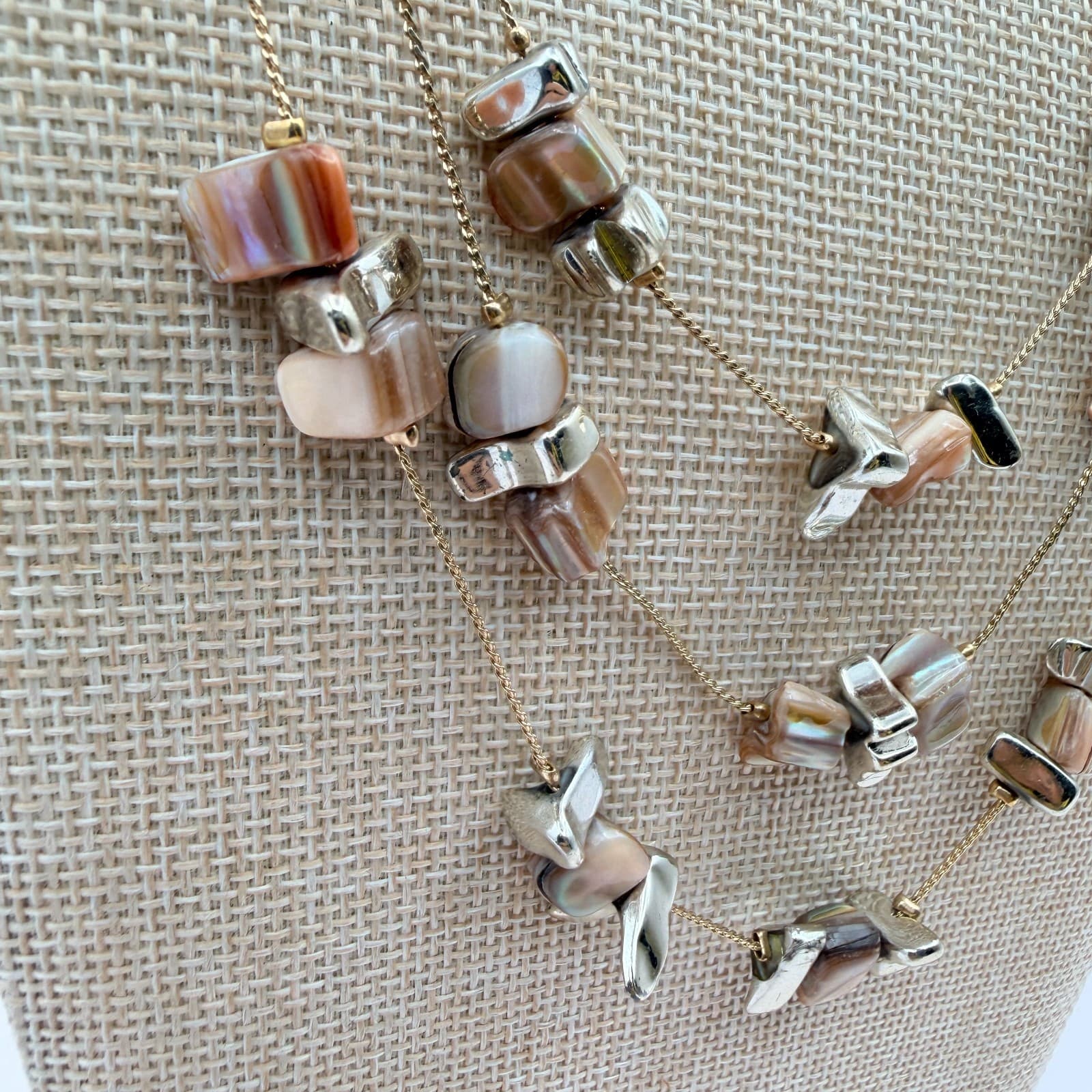 VTG Y2K Gold Tone Triple Strand Mother of Pearl Shell Beaded Necklace Jewelry - Thumbnail 6