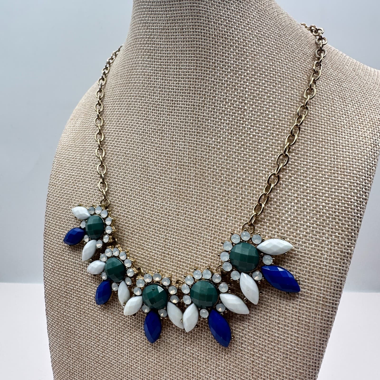 Vintage 80s Blue Green Statement Bib Necklace Gold Tone Faceted Floral Jewelry - Thumbnail 5