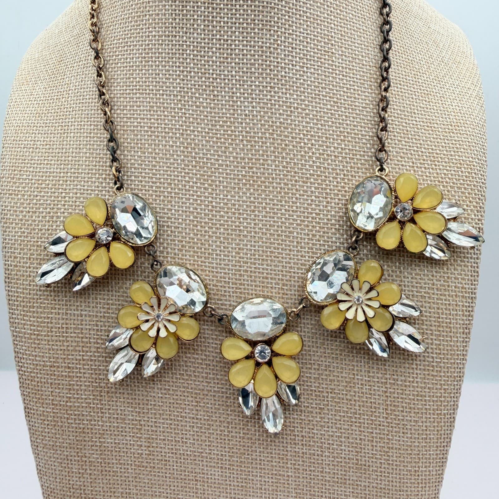 Vintage Y2K Floral Bib Rhinestone Necklace Statement Women's Classic Jewelry - Thumbnail 2