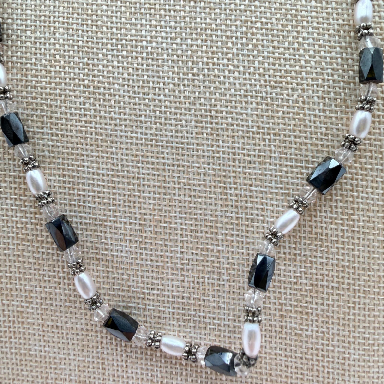 Vintage Y2K Silver Tone Black Faux Pearl Beaded Necklace Set Women's Jewelry - Thumbnail 3