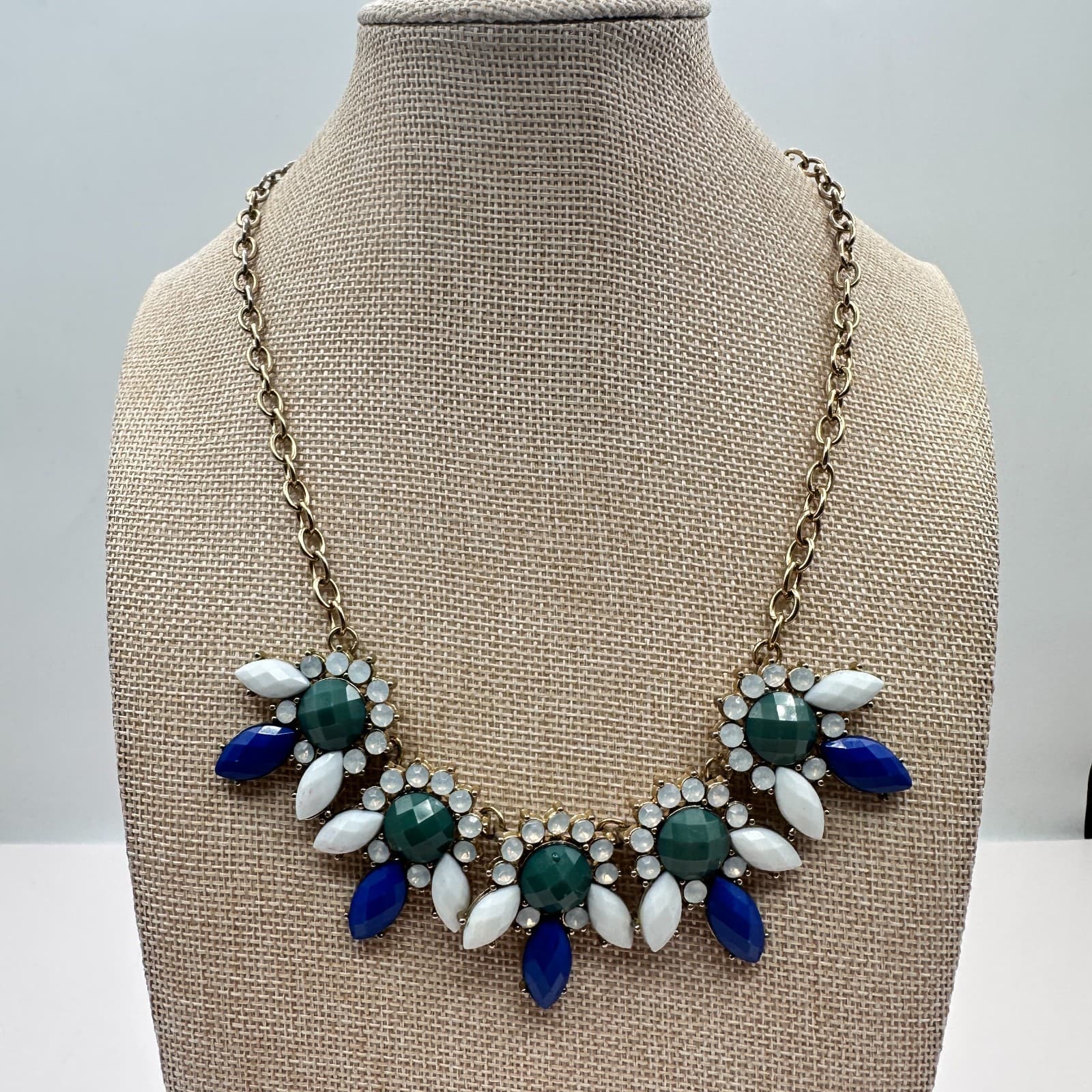 Vintage 80s Blue Green Statement Bib Necklace Gold Tone Faceted Floral Jewelry - Thumbnail 6