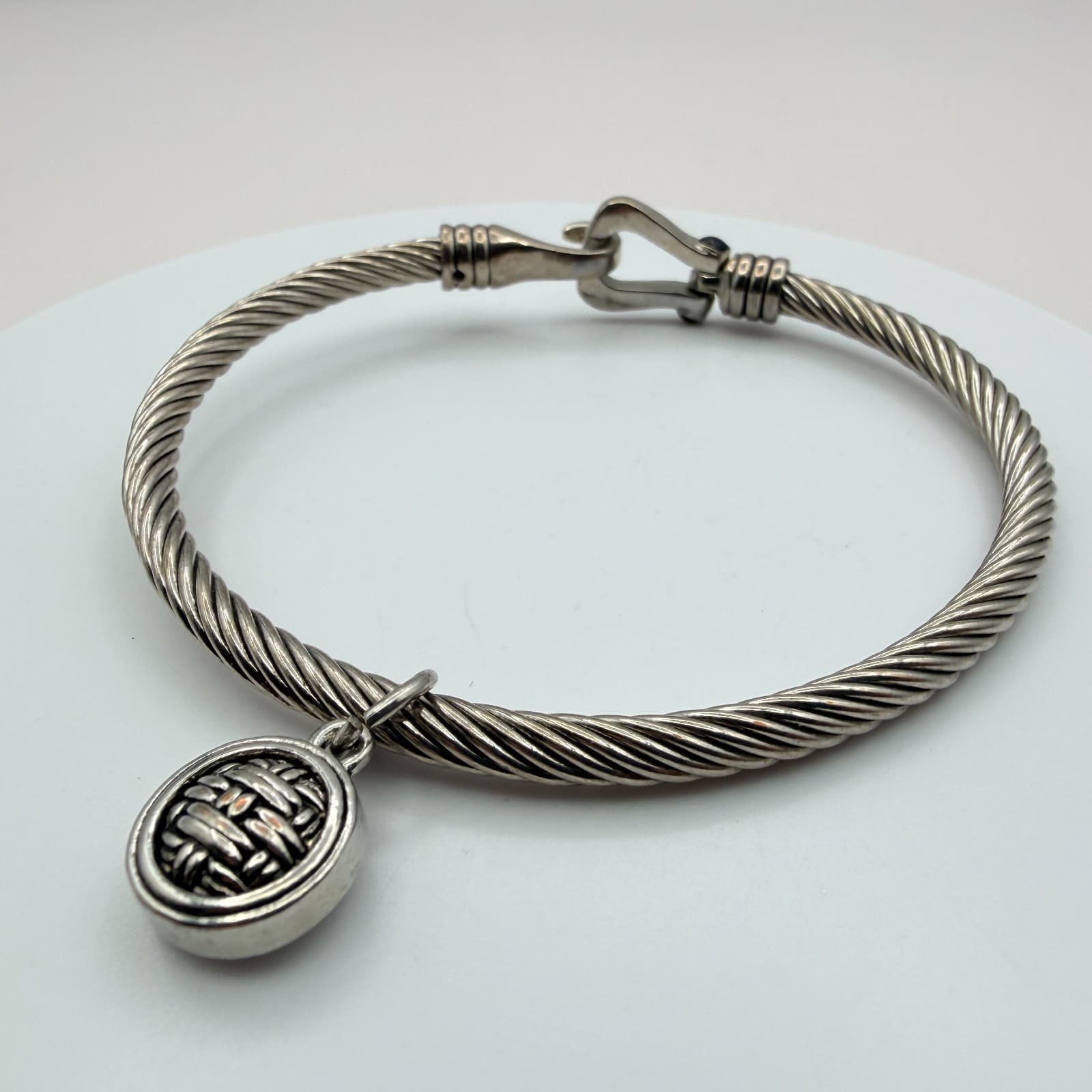 Vintage 80s Silver Tone Cable Twist Bracelet Textured Charm Hook Clasp Jewelry - Thumbnail 7