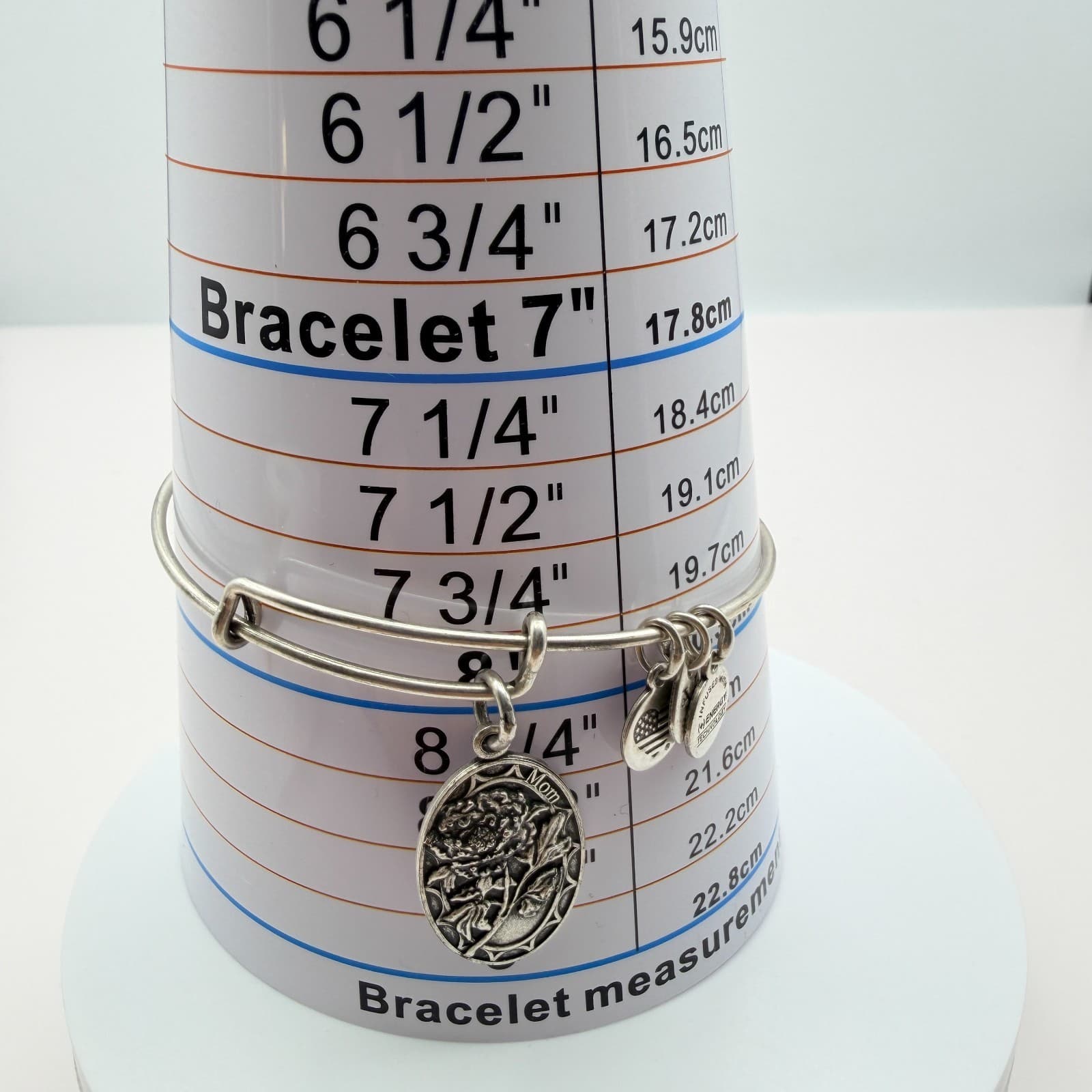 Vintage Y2K Mom Floral Silver-Tone Energy Technology Charms Bracelet Jewelry - Thumbnail 5