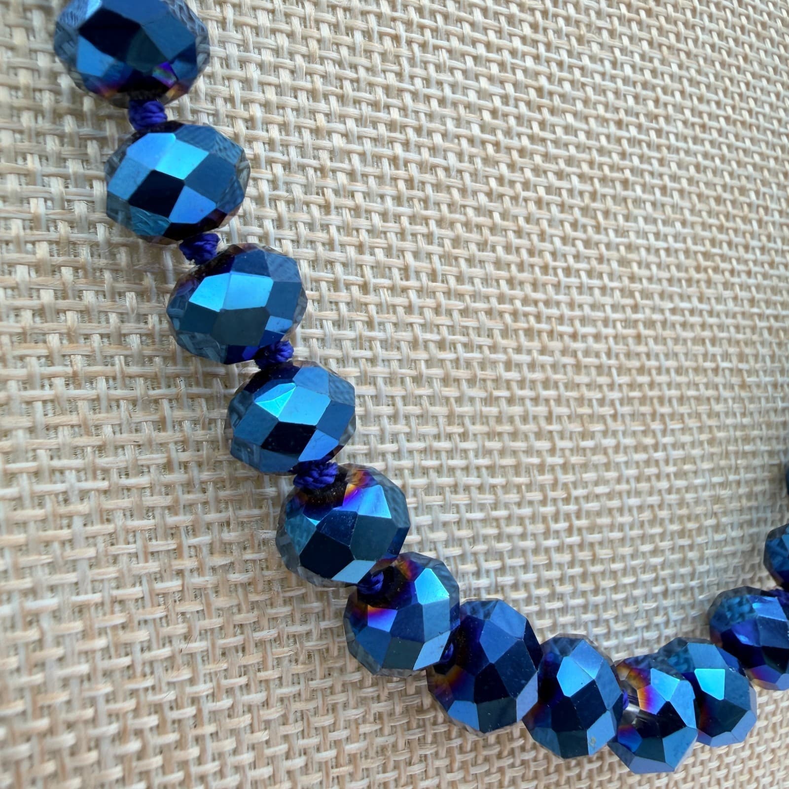 Vintage Y2K Blue Iridescent Beaded Necklace Set Boho Women's Classic Jewelry - Thumbnail 4