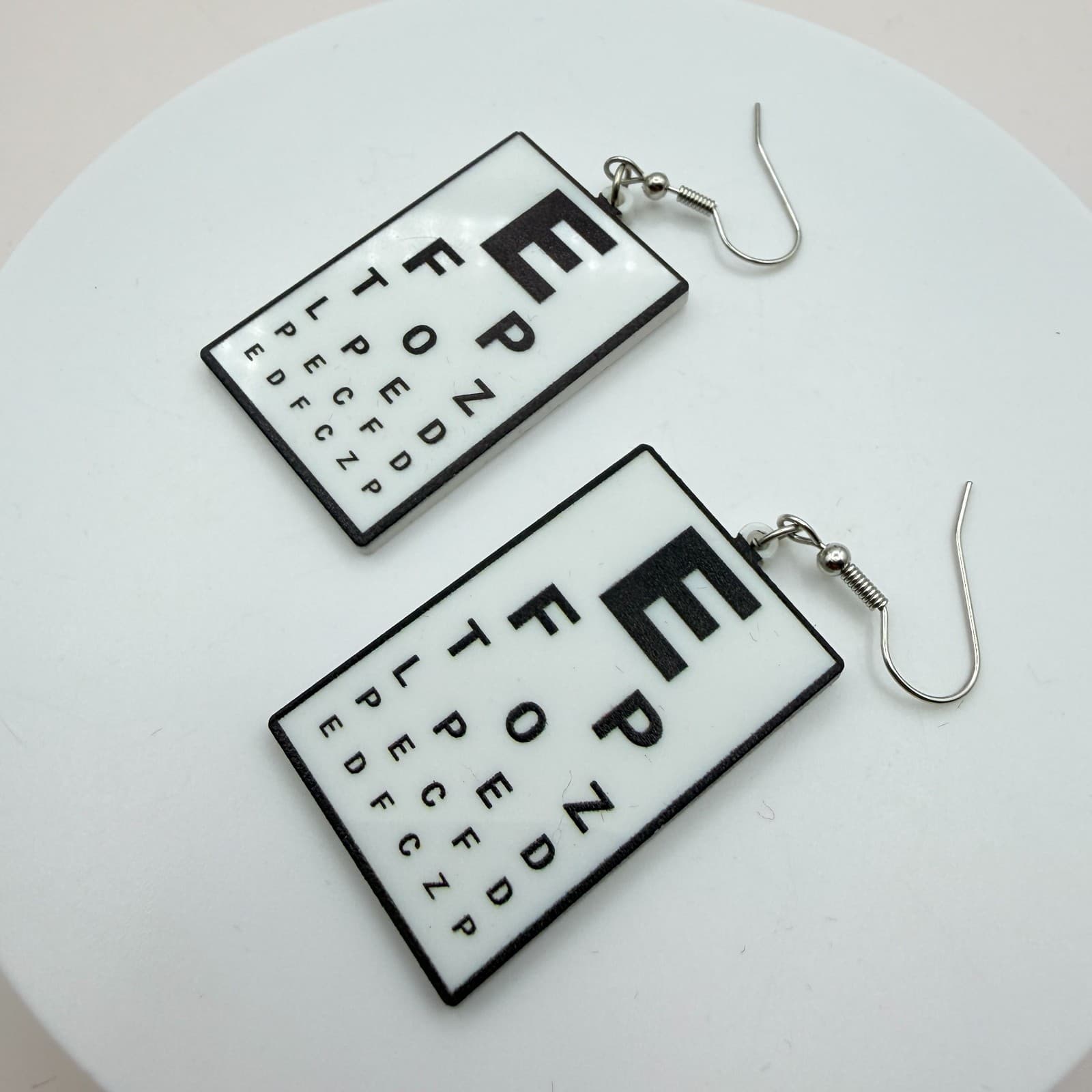 Vintage Y2K Silver Tone Optometrist Eye Chart Dangle Earrings Women's Jewelry - Thumbnail 6