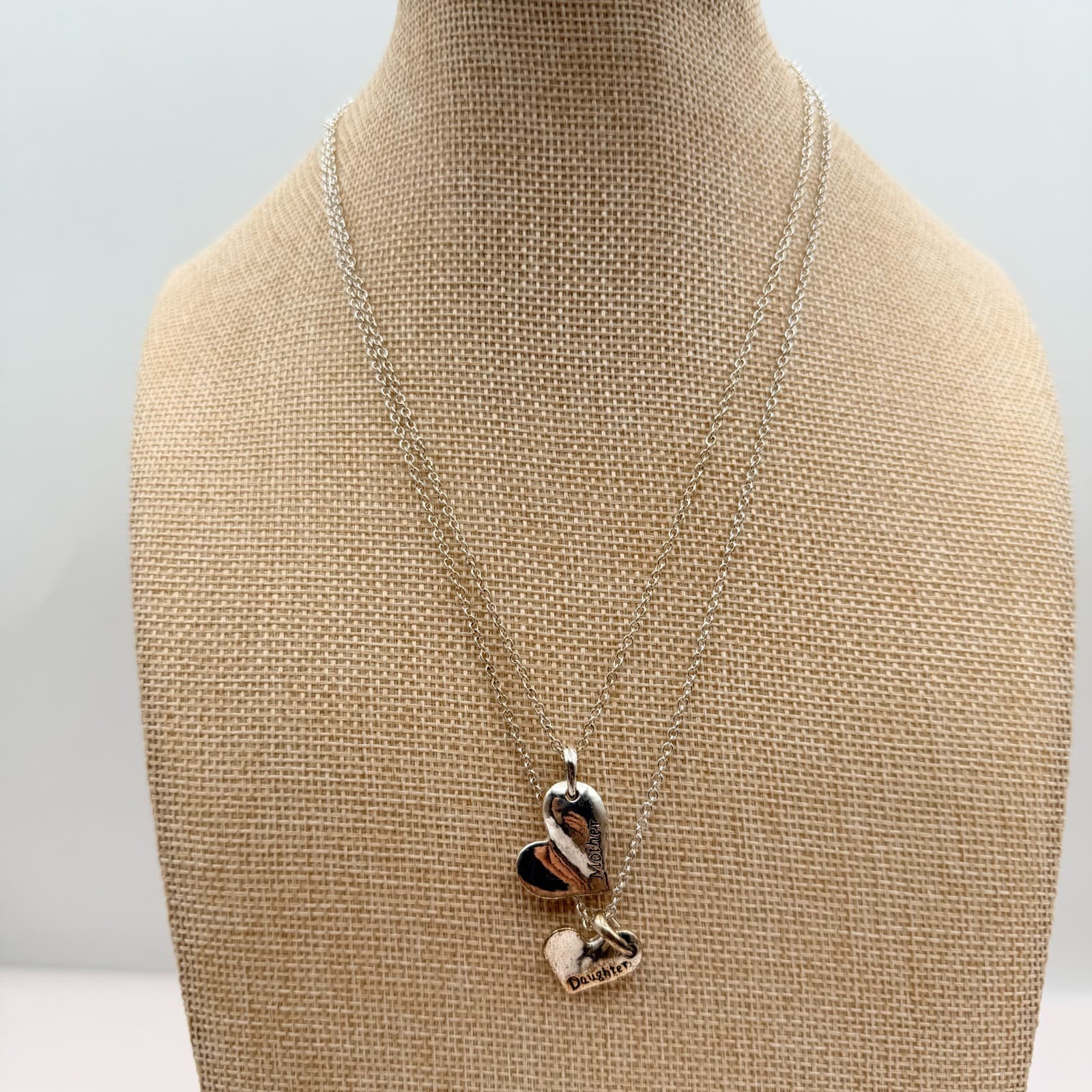 Vintage Y2K Silver Tone Mother Daughter Heart Pendant Necklace Set Jewelry - Thumbnail 6