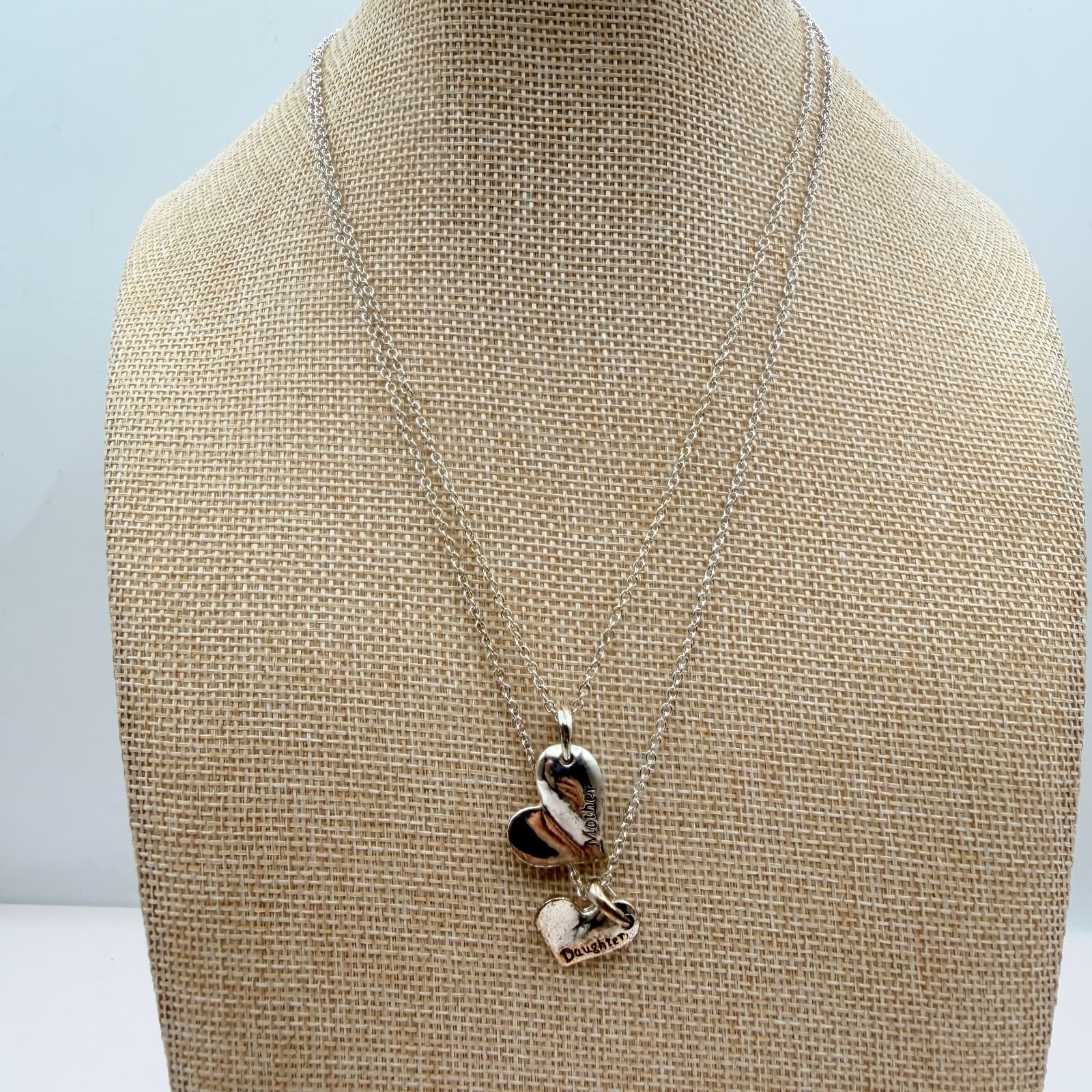 Vintage Y2K Silver Tone Mother Daughter Heart Pendant Necklace Set Jewelry - Thumbnail 5