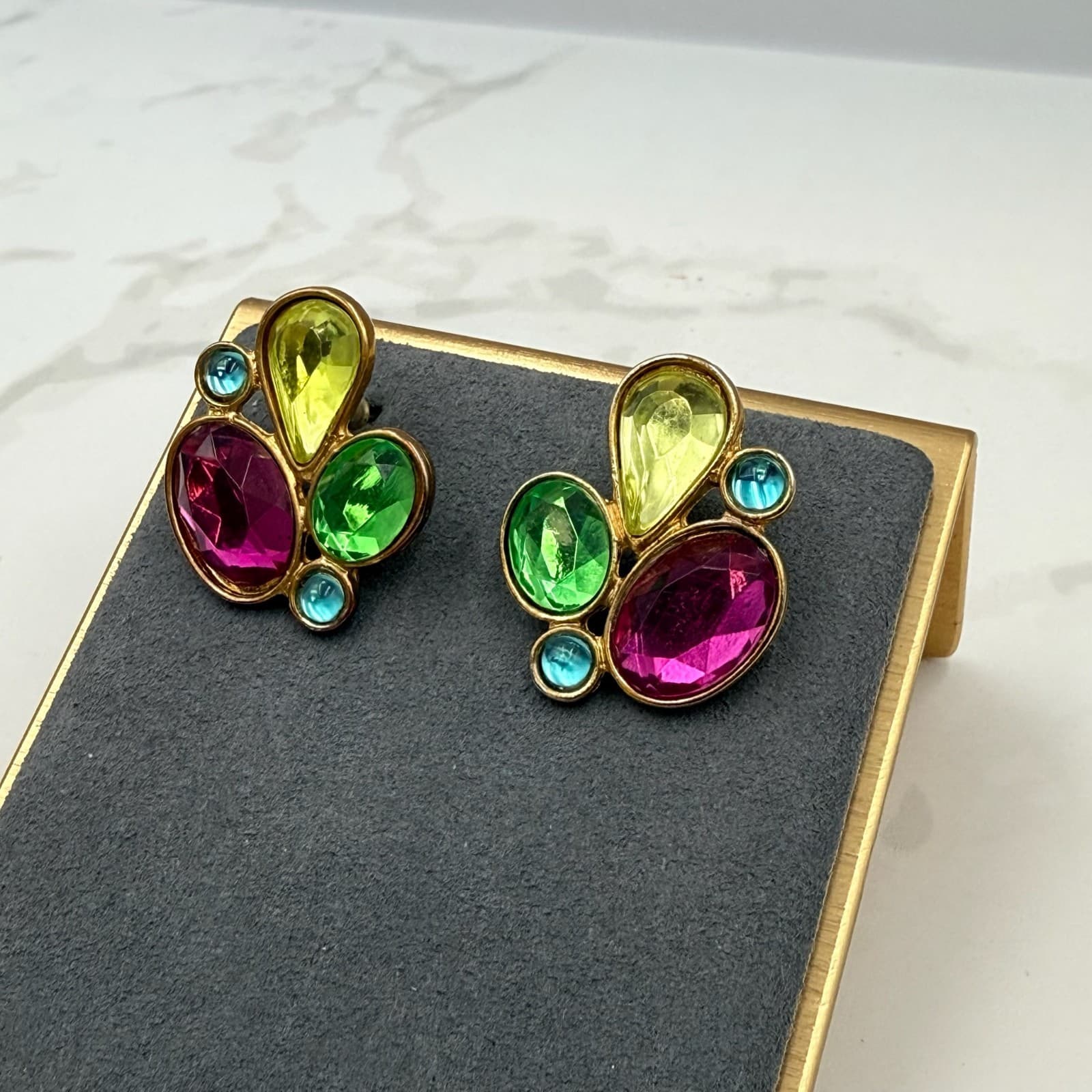 Vintage Womens Gold Tone Multicolored Rhinestone Clip On Beauty Stud Earrings - Image 1