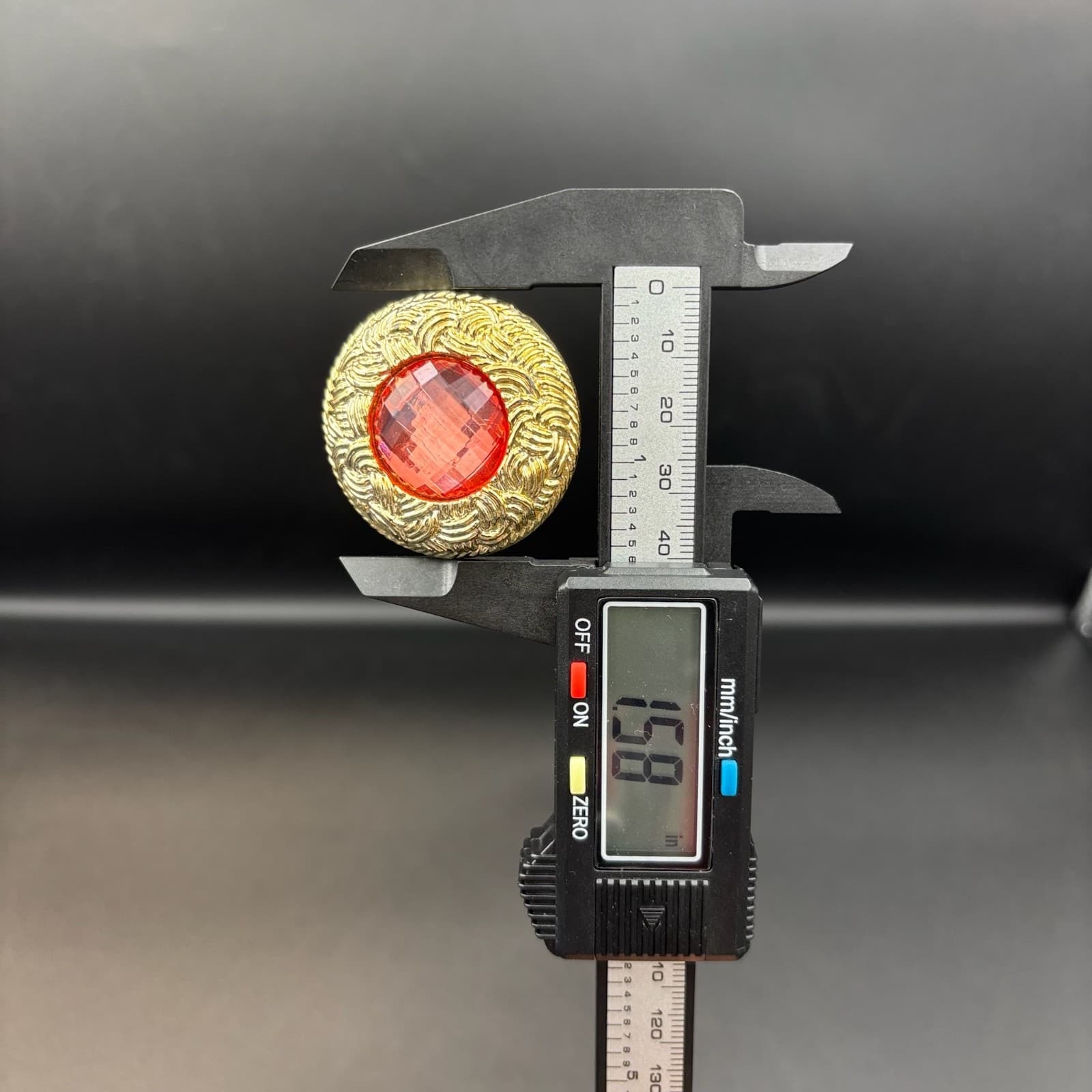 Vintage Red Cabochon Stone Mechanism Gold-Tone Clip-On Earrings for Women Chunky - Thumbnail 11