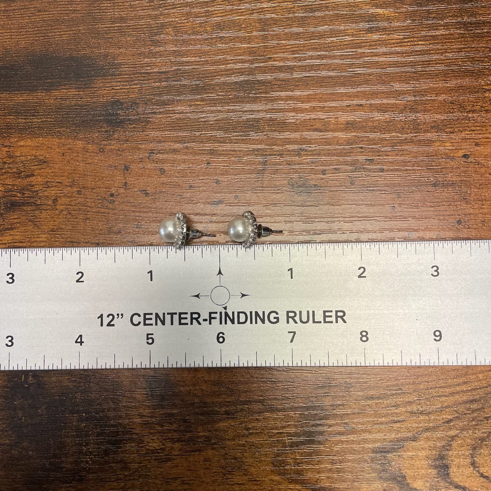 Vintage Classic Faux Pearl Clear Rhinestone Halo Silver Tone Post Back Stud - Thumbnail 7