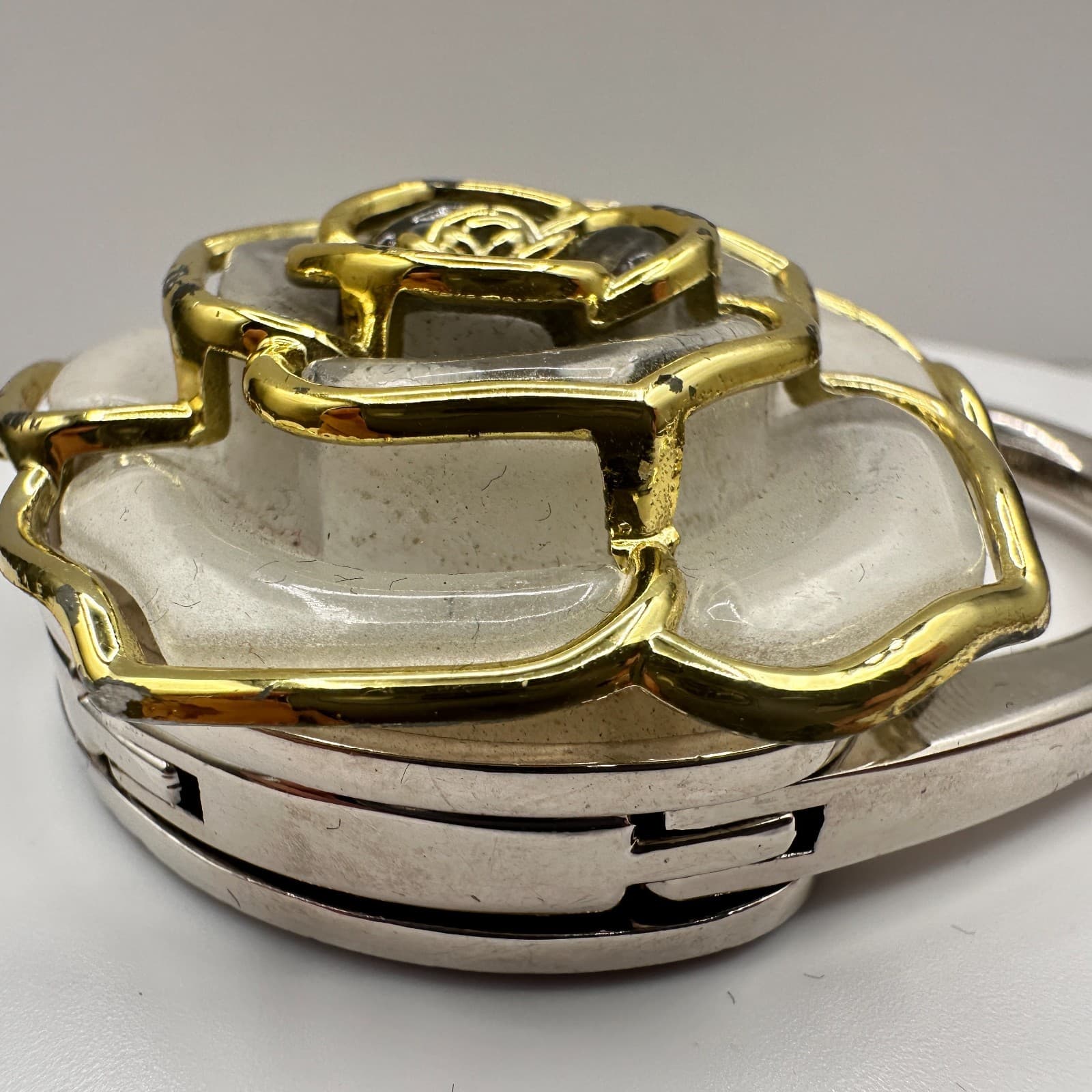 Vintage 90s Rose Purse Hook Silver Tone White & Gold Enamel Floral Bag Hanger - Thumbnail 4