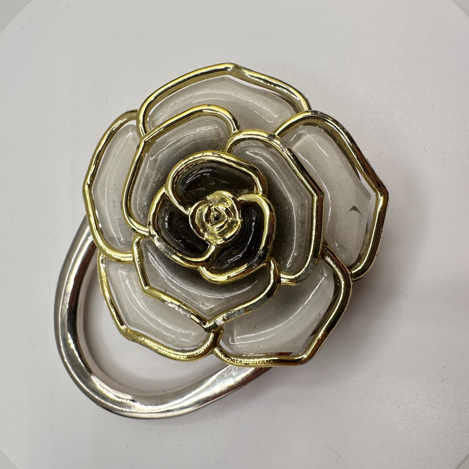 Vintage 90s Rose Purse Hook Silver Tone White & Gold Enamel Floral Bag Hanger - Thumbnail 6