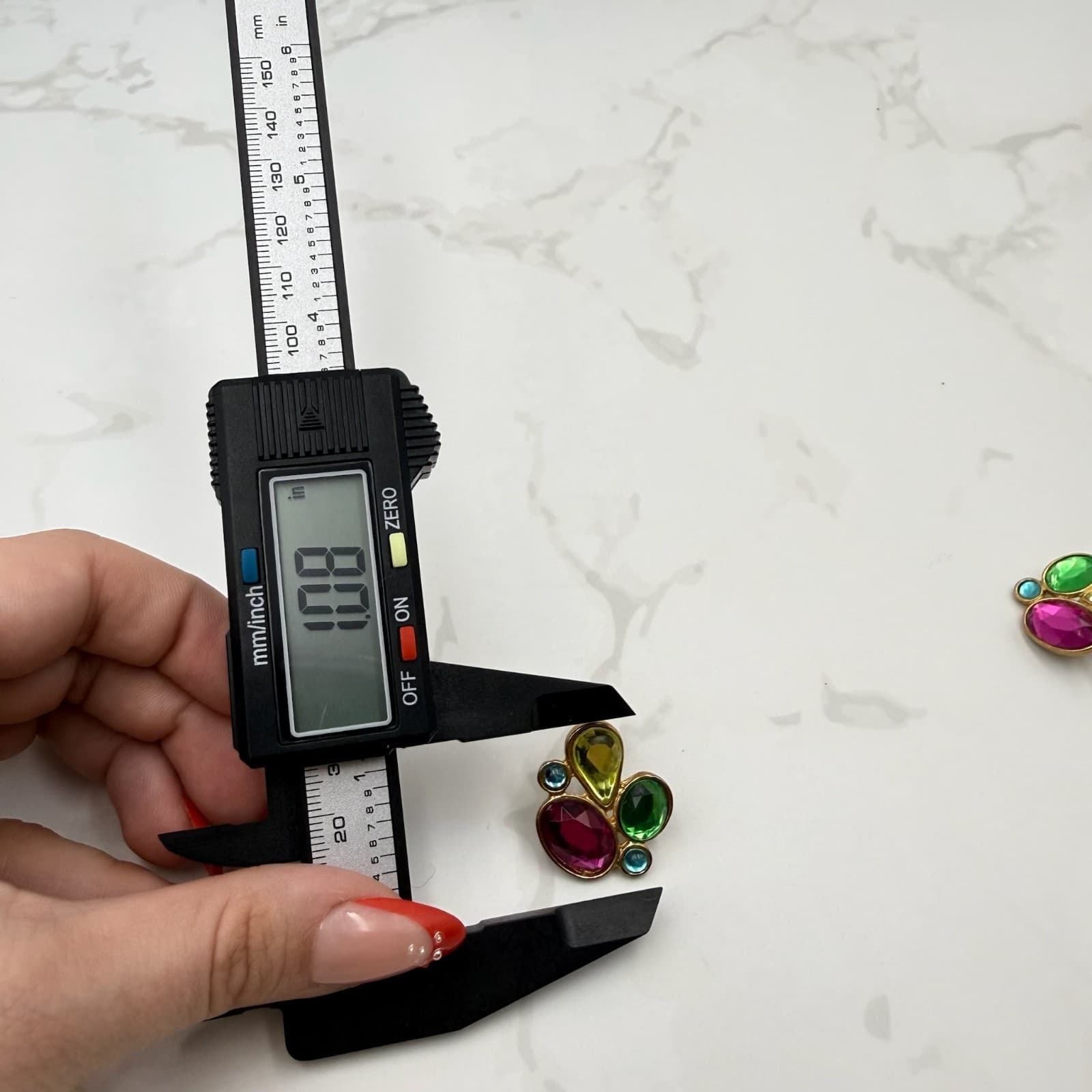 Vintage Womens Gold Tone Multicolored Rhinestone Clip On Beauty Stud Earrings - Thumbnail 7