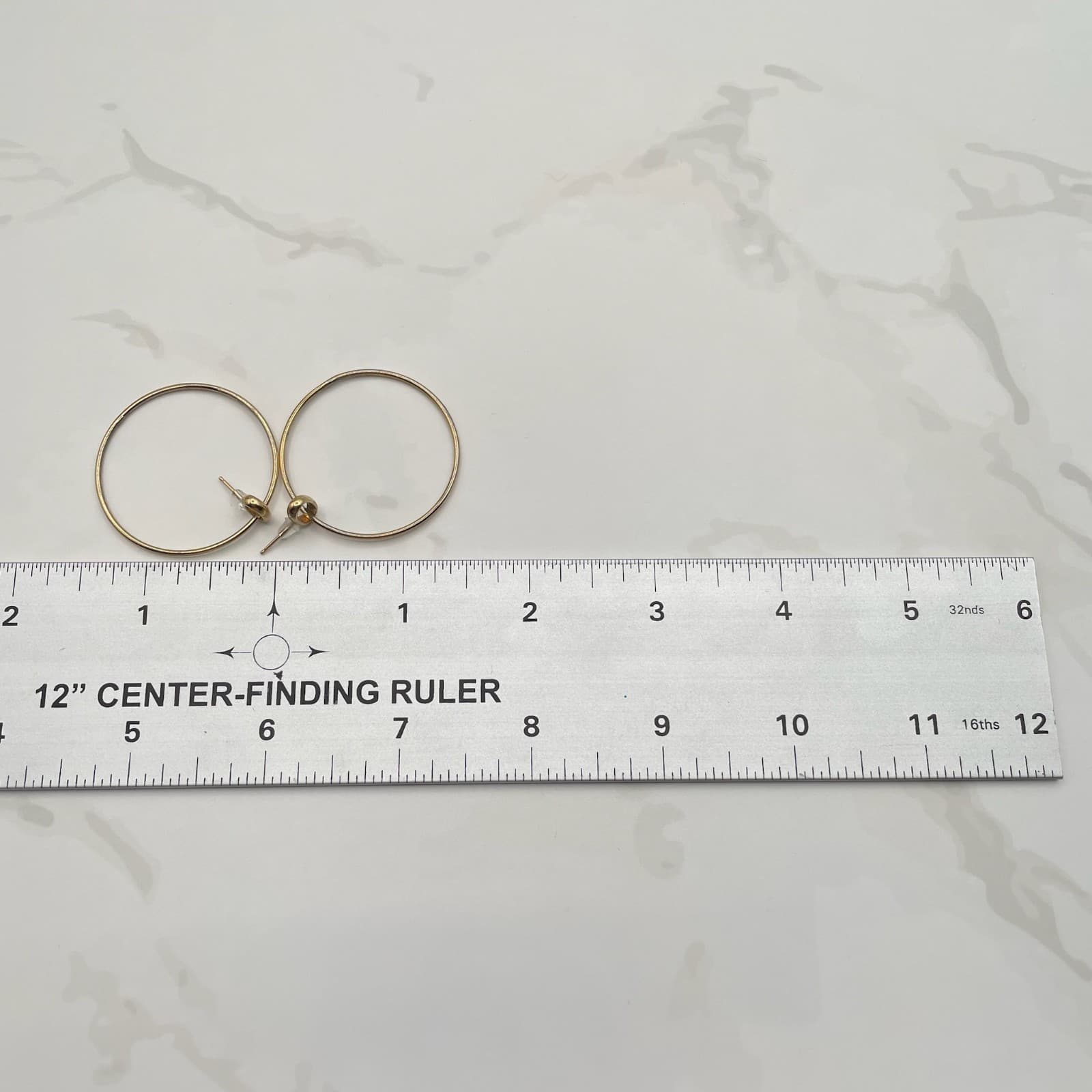 Vintage Gold Tone Circle Drop Hoop Earrings Classic Retro Costume Jewelry - Thumbnail 3