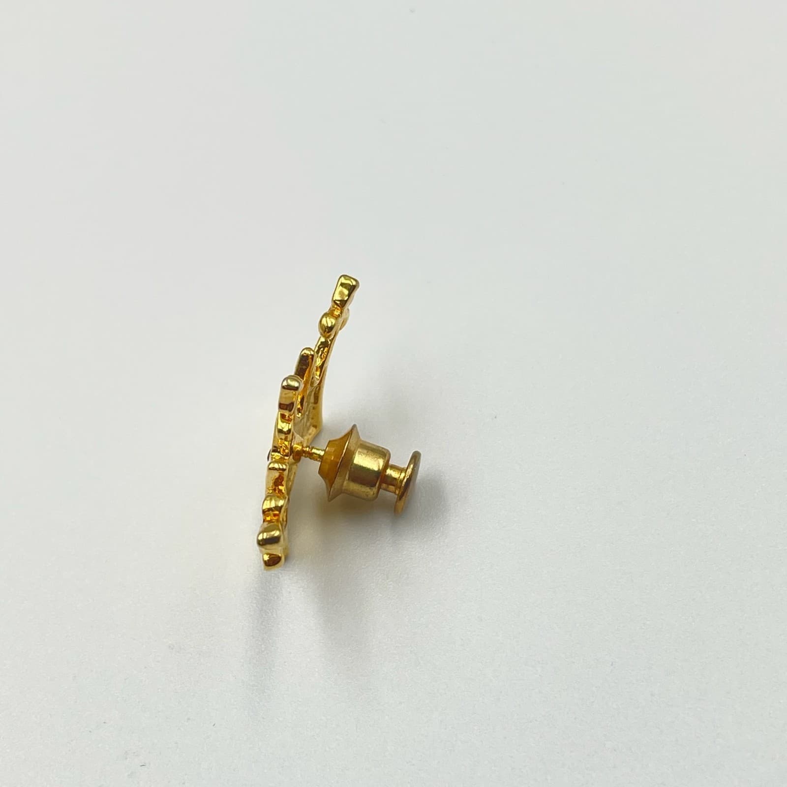 Vintage Modern Gold Tone Crown Lapel Pin Brooch Single Purple Stone Fleur-de-lis - Thumbnail 3