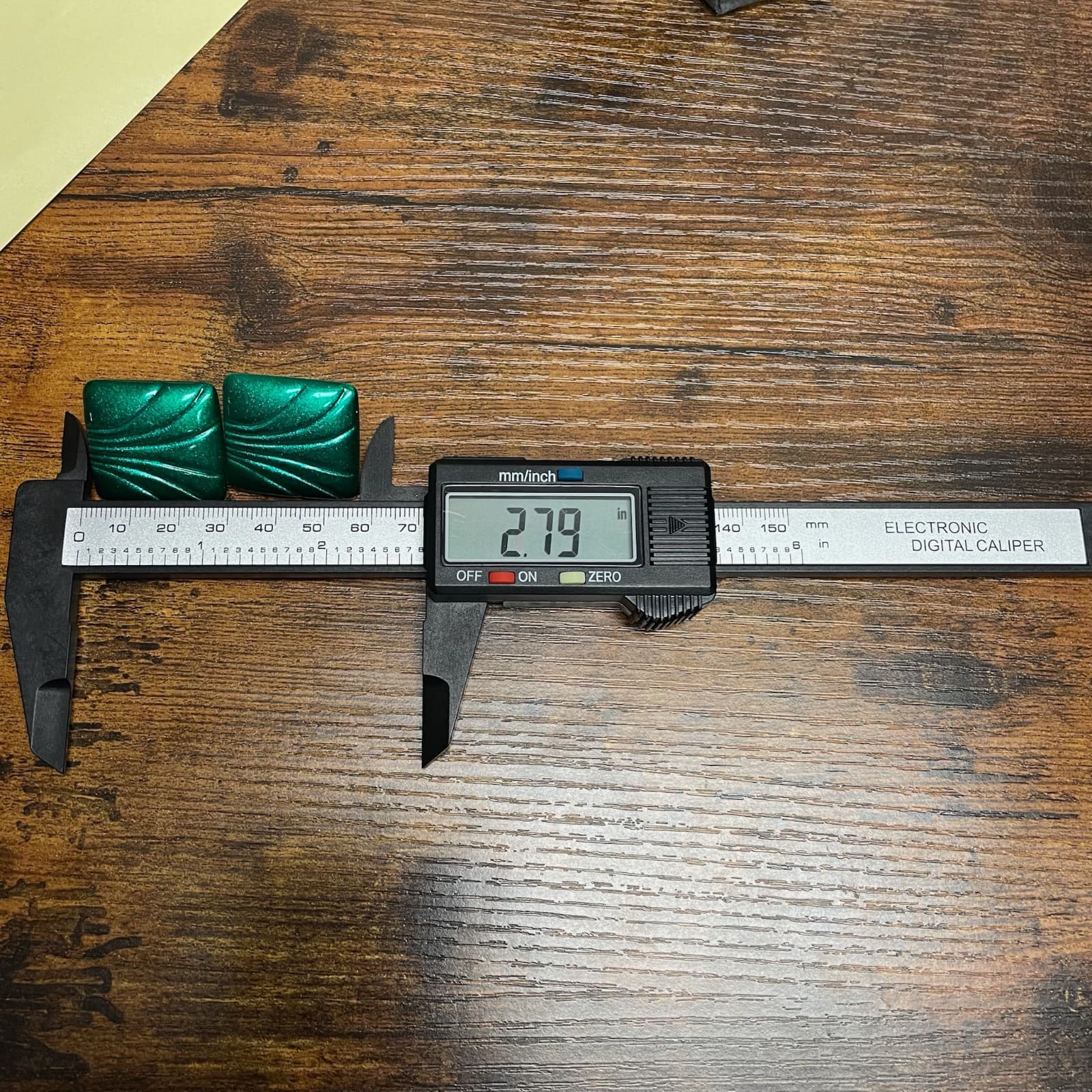 Vintage Square Green Metallic Clip-On Earrings Butterfly Back - Thumbnail 6