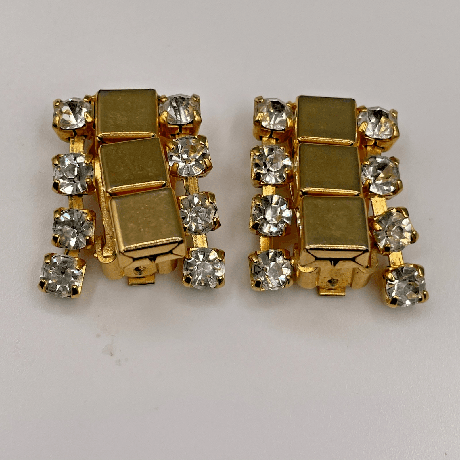 Vintage Deco Style Rectangular Shape Goldtone Rhinestone Clip Earrings - Thumbnail 2