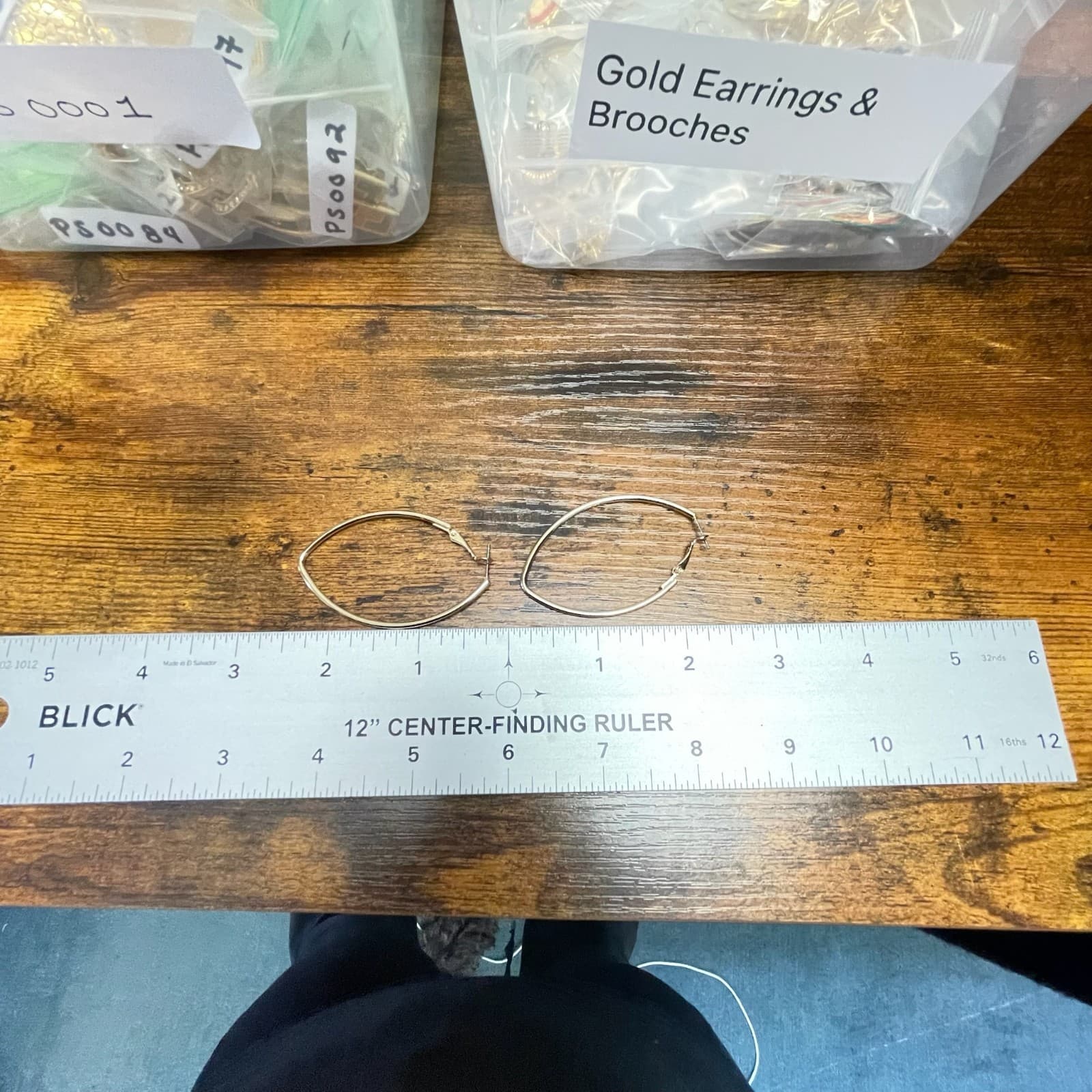 Vintage VTG Gold Tone Marquise Hoop Earrings Drop Dangle Modern Fashion Large - Thumbnail 3