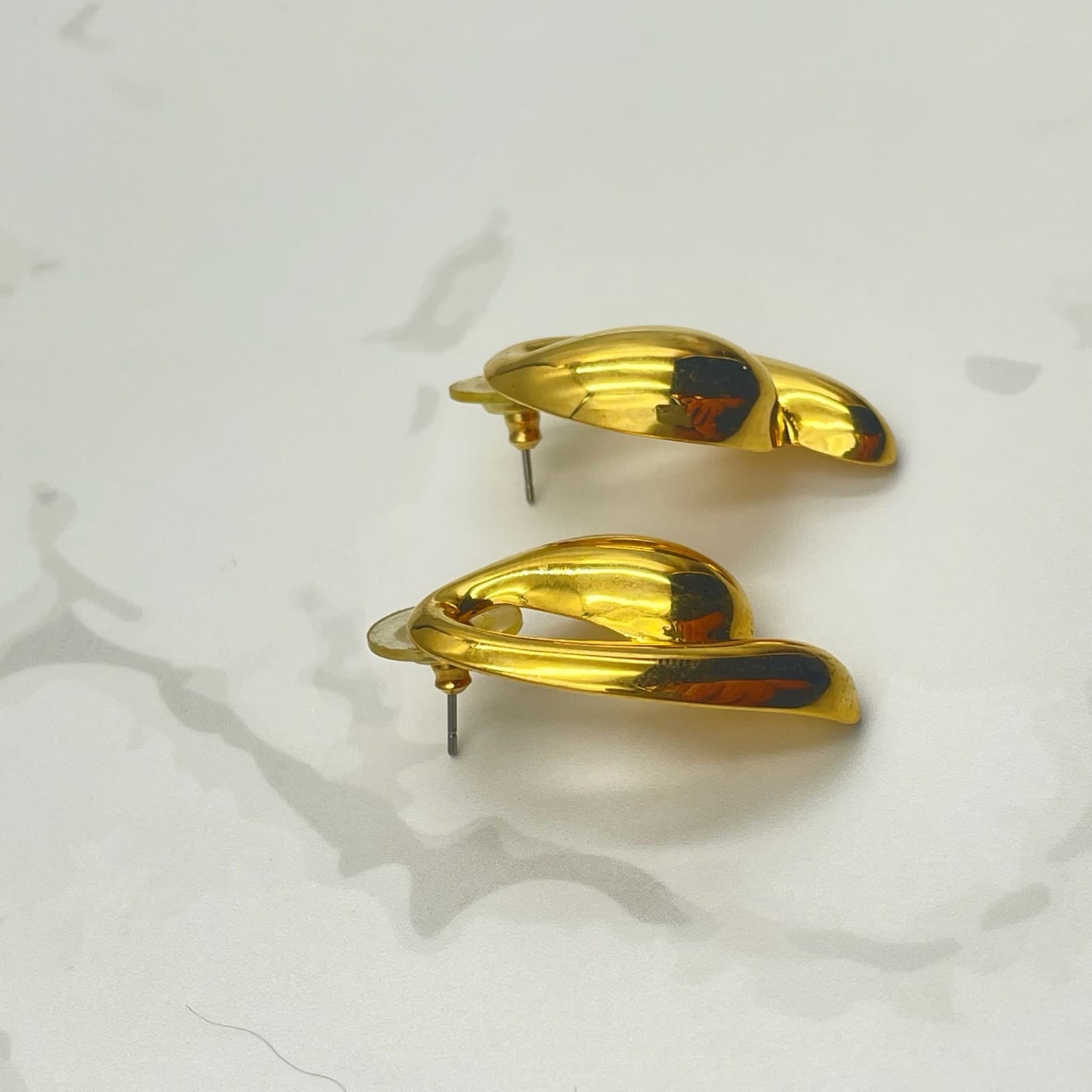 Vintage VTG Gold Tone Abstract Post Earrings Modernist Sculptural Statement - Thumbnail 4