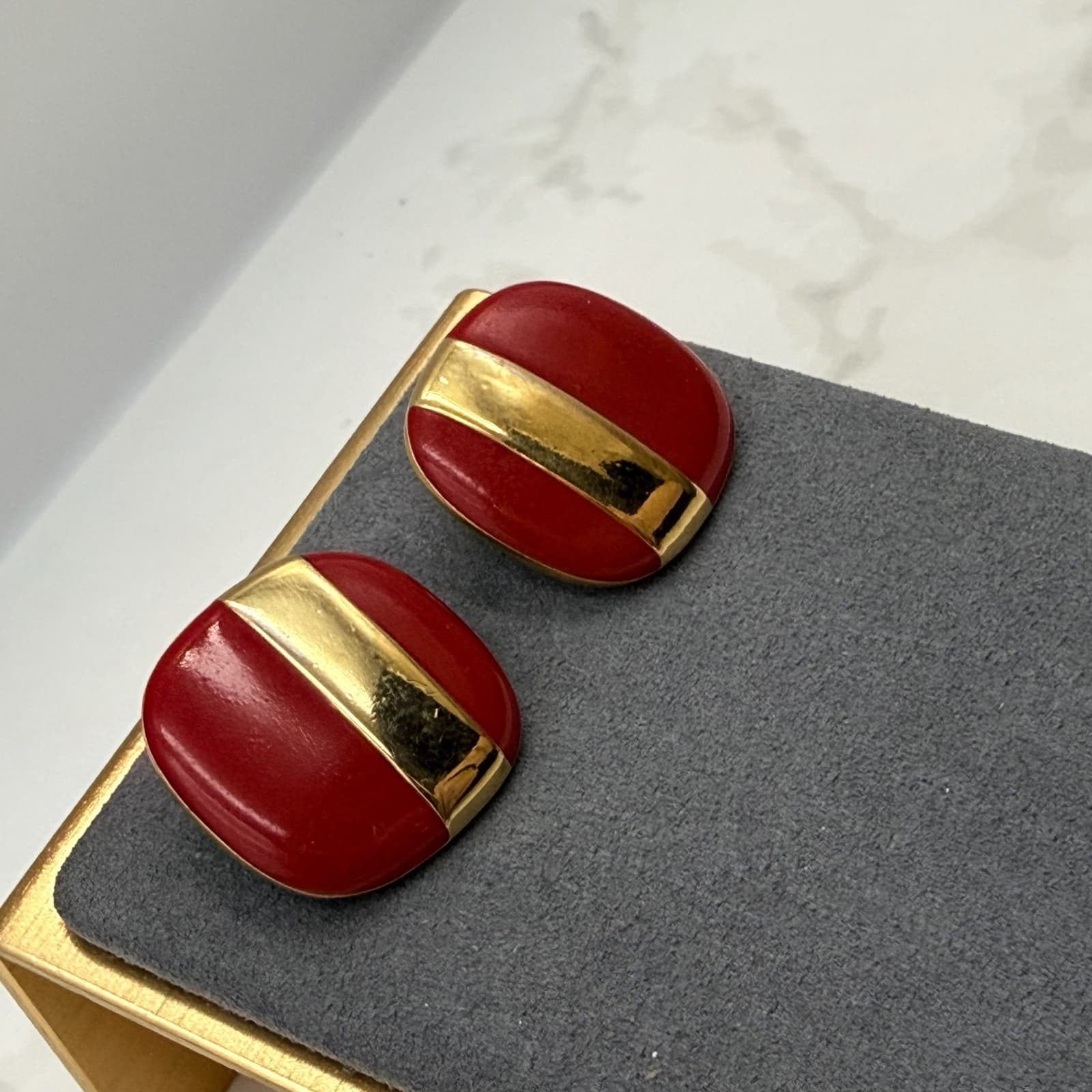 Vintage Womens Red Enamel Gold Tone Clip-On Square Disc Beauty Earrings - Thumbnail 5
