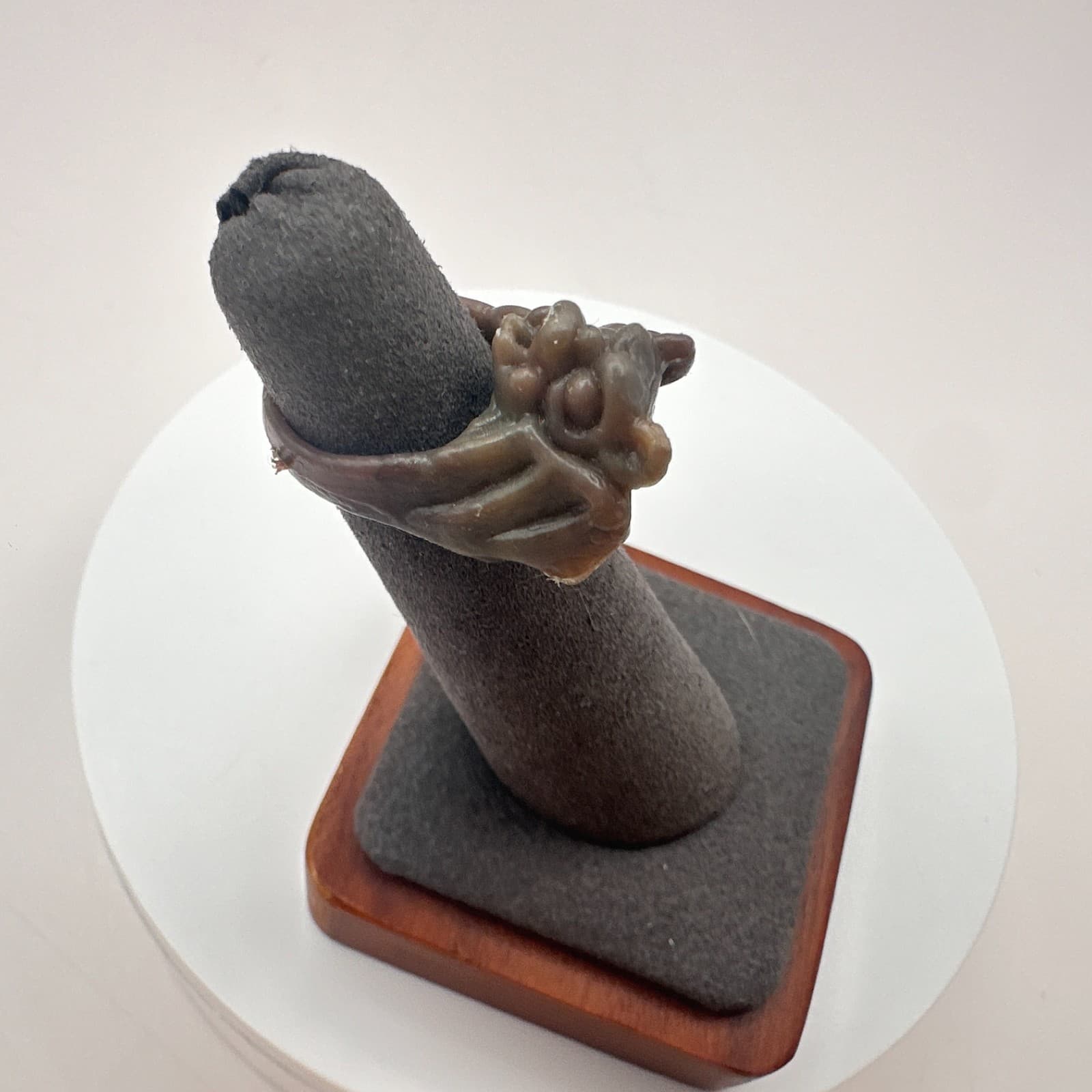 Vintage 80s Carved Water Buffalo Horn Ring Organic Sculptural Statement Jewelry - Thumbnail 3