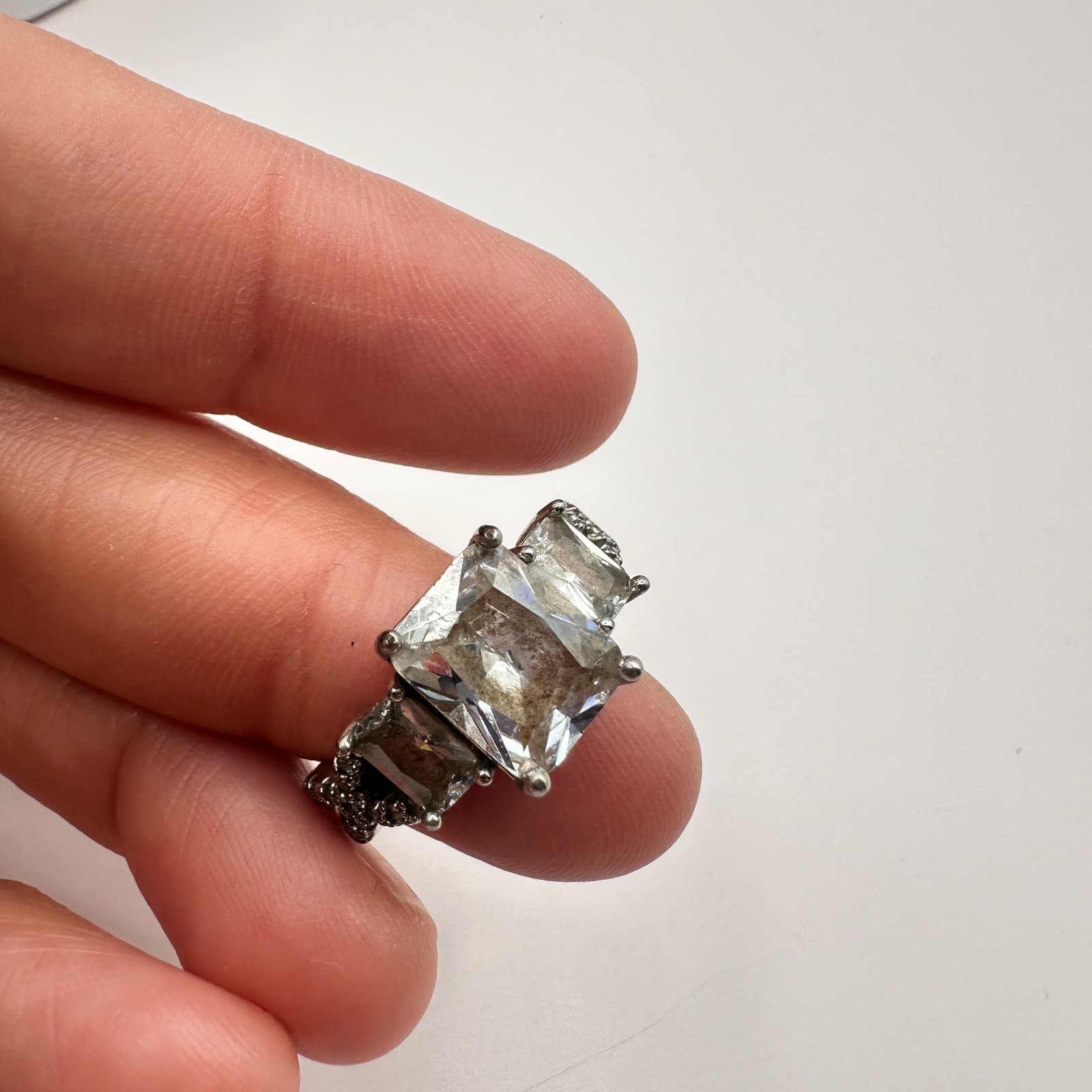 Vintage 90s Silver Tone Rdiant Cut Cubic Zirconia Statement Ring Classic Jewelry - Thumbnail 6