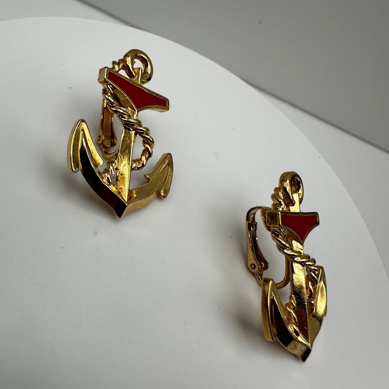 Vintage 90s Avon Anchors Aweigh Red Enamel Nautical Clip-On Earrings Jewelry - Thumbnail 2