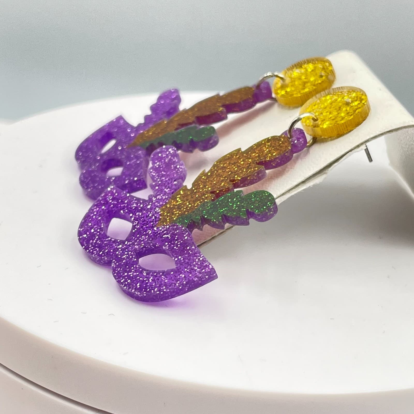 Traditional Mardi Gras Purple Yellow Masquerade Glitter Mask Dangle Earrings - Thumbnail 5