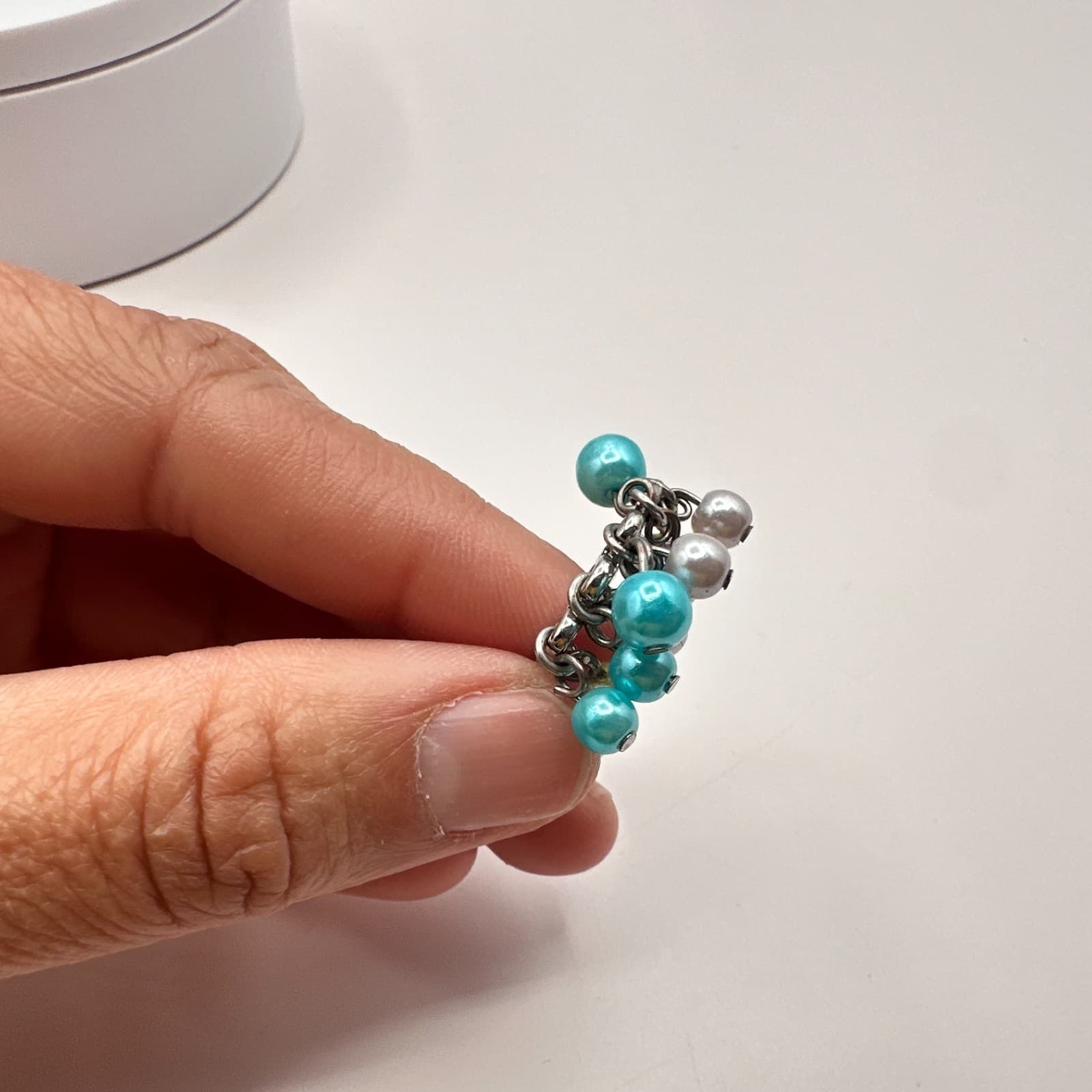 Vintage 80s Multi Pearl Dangle Charm Ring Silver Mesh Band Statement Jewelry - Thumbnail 7