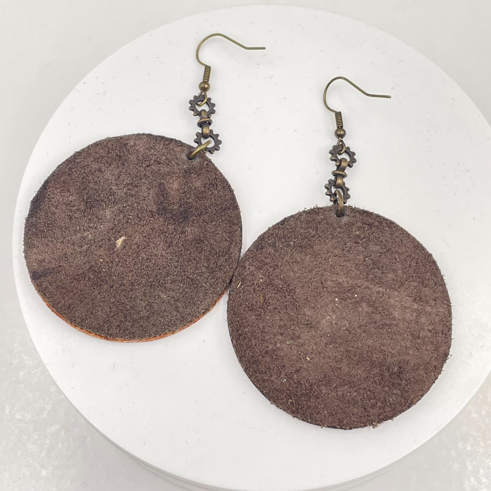 Boho-Chic Bronze-Tone Brown Hand-Dyed Leather Mandala Dangle French Hook Earring - Thumbnail 5