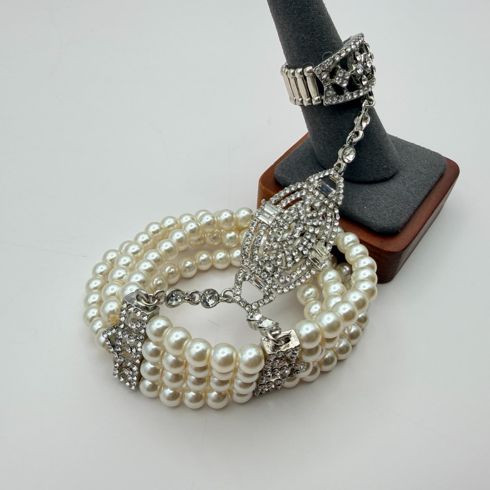 Vintage 50s Style Triple Row Faux Pearl Rhinestone Statement Bracelet Jewelry - Thumbnail 4