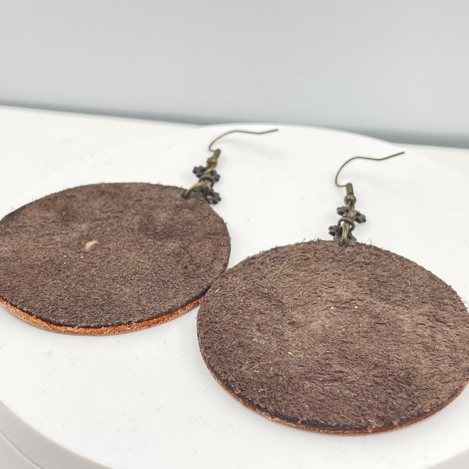 Boho-Chic Bronze-Tone Brown Hand-Dyed Leather Mandala Dangle French Hook Earring - Thumbnail 6