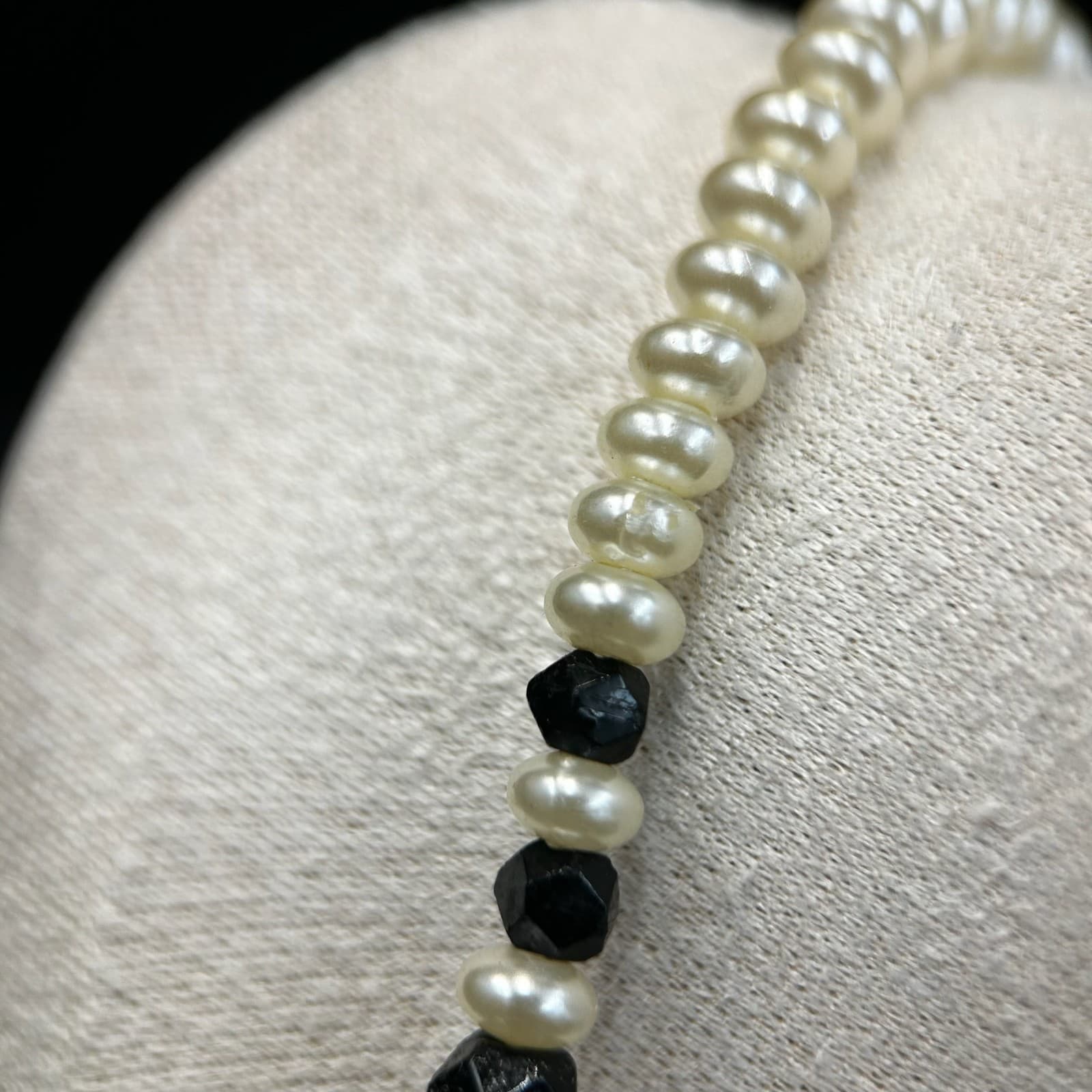 Vintage Black Agate and White Cultured Pearl Beaded Necklace Fashion 19'' - Thumbnail 6