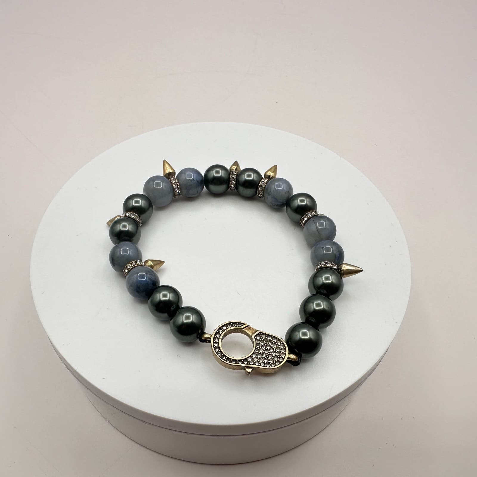 Vintage 80s Beaded Stretch Bracelet Slate Grey Hematite Gold Tone Spikes Jewelry - Thumbnail 2