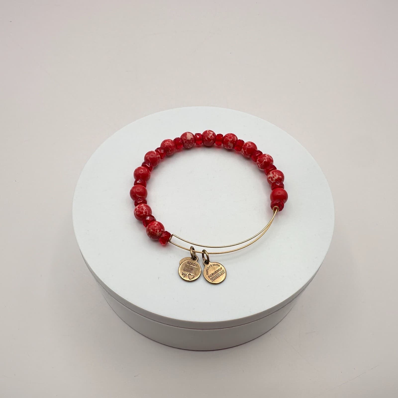 Vintage 80s Americana Grateful Beaded Bangle Red & Rafaelian Gold Tone Jewelry - Thumbnail 5