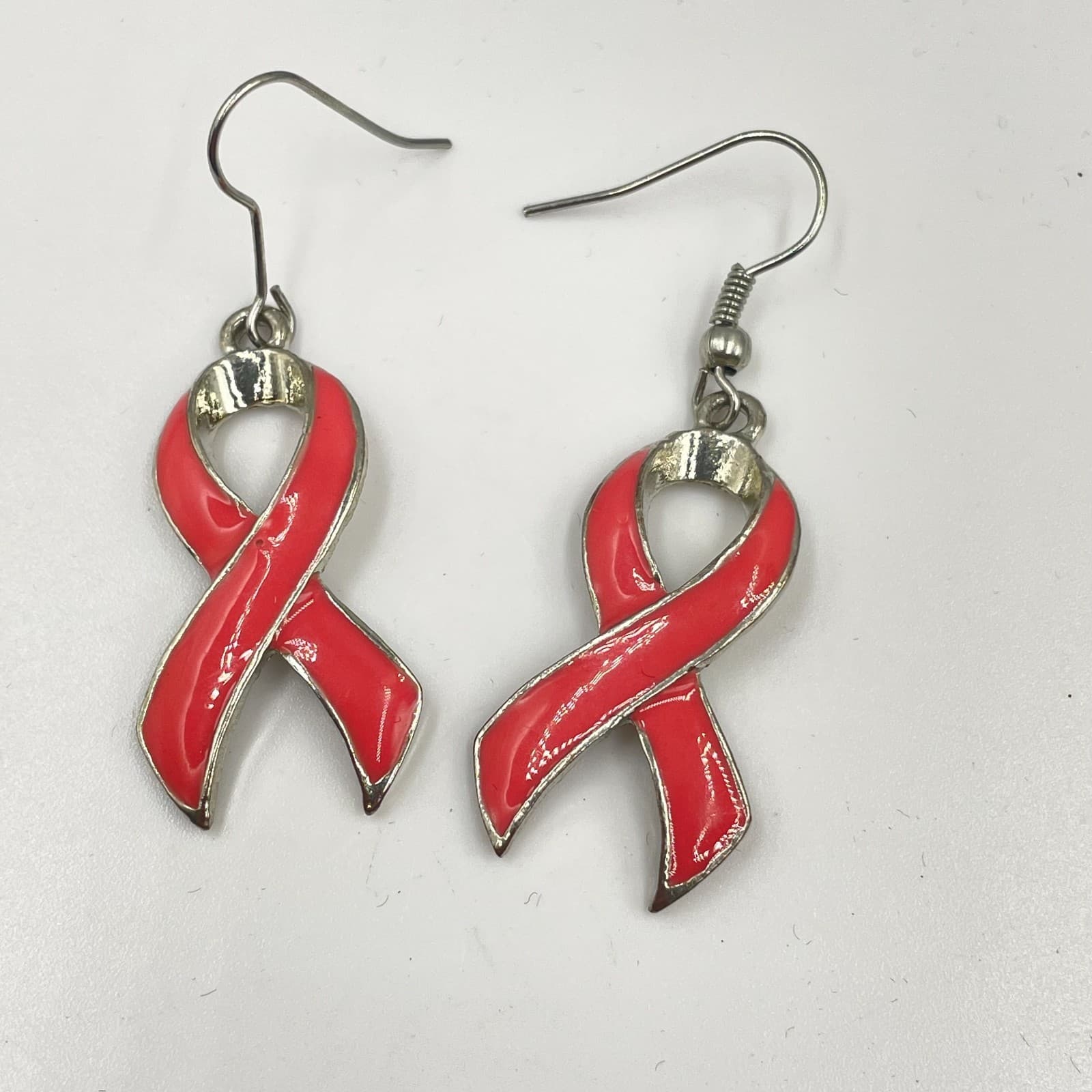 Vintage 90s Silver-Tone Pink Enamel Awareness Ribbon Dangle French Hook Earrings - Image 1