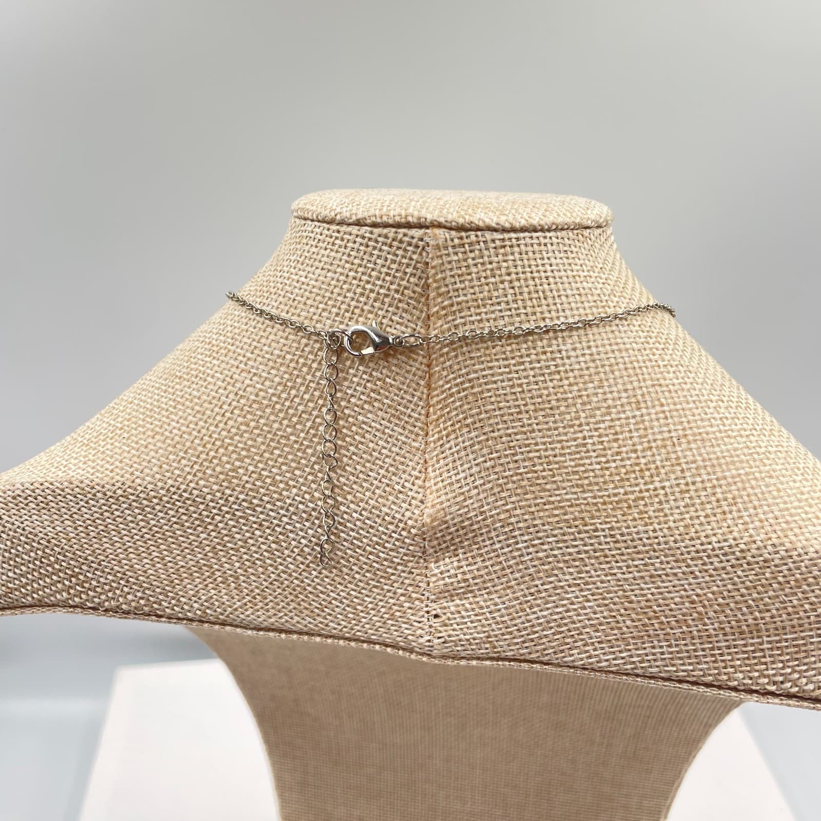 Silver-Tone Oval Link Chain Enthusiast Baseball Bat Pendant Lobster Necklace - Thumbnail 6