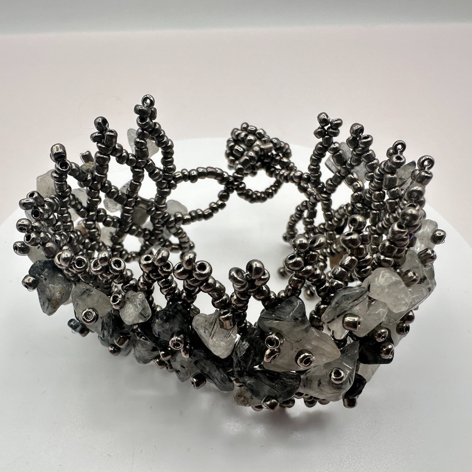 Vintage 80s Quartz Statement Cuff Woven Silver Tone Seed Bead Amulet Jewelry - Thumbnail 3