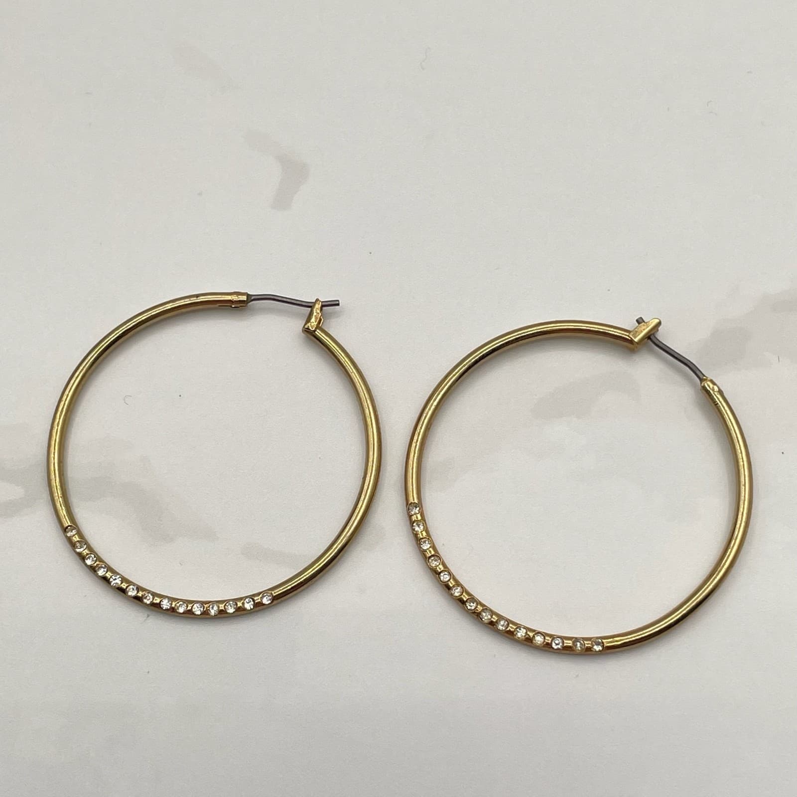 Vintage Gold-Tone Endless Hoop Earrings with Clear Rhinestones Round Fashion - Thumbnail 9