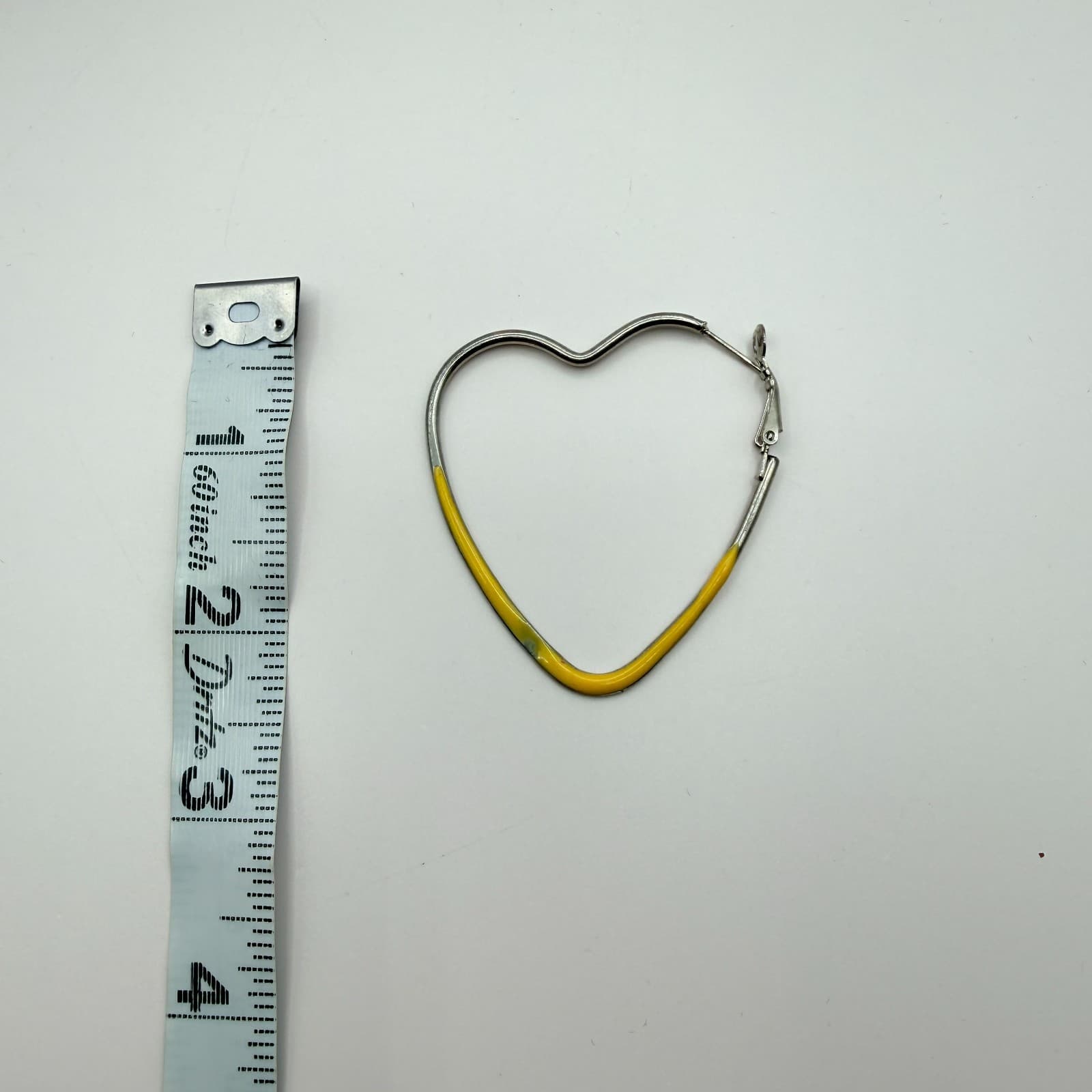 Vintage 90s Silver Tone Black Yellow Enamel Heart Hoop Earrings Women's Jewelry - Thumbnail 9