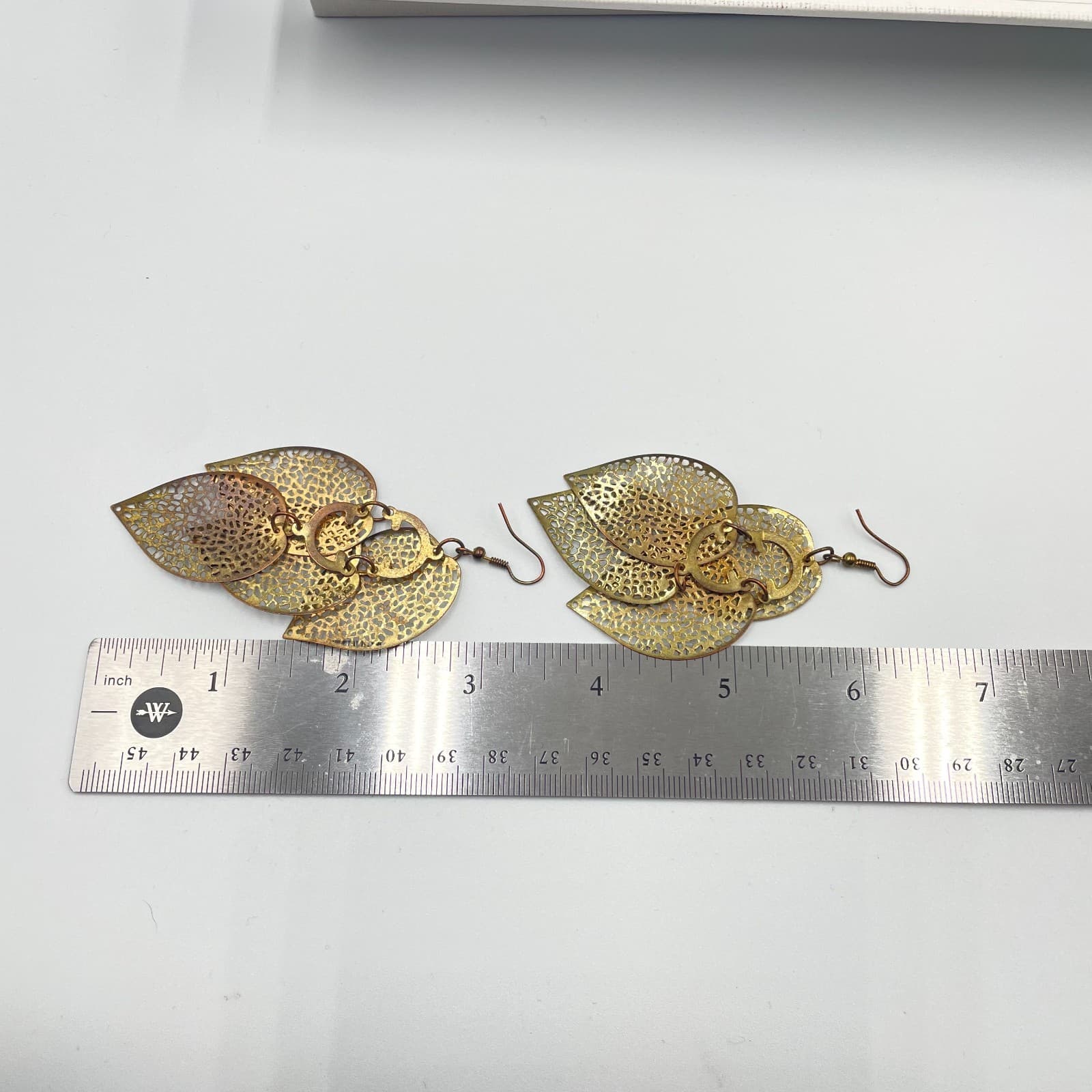 Vintage Gold-Tone Laser-Cut Filigree Cluster Leaf Cascade Dangle Drop Earrings - Thumbnail 7