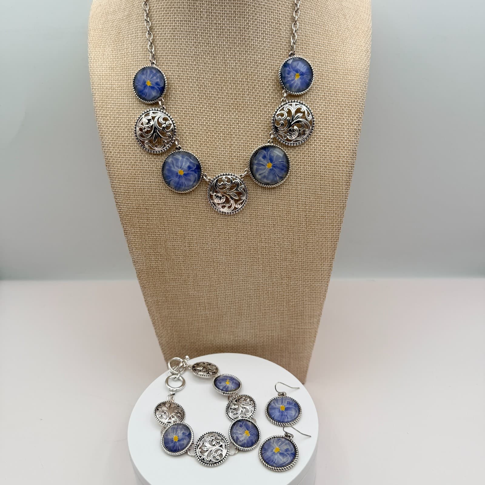 Vintage 90s Silver Tone Blue Flower Glass Cabochon Classic Fashion Jewelry Set - Image 1