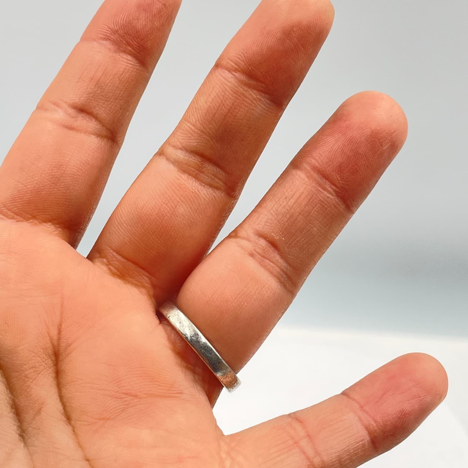 Silver-Tone Engraved Metal "We'll Be Alright" Inscribed "Fine Line" Quote Ring - Thumbnail 5