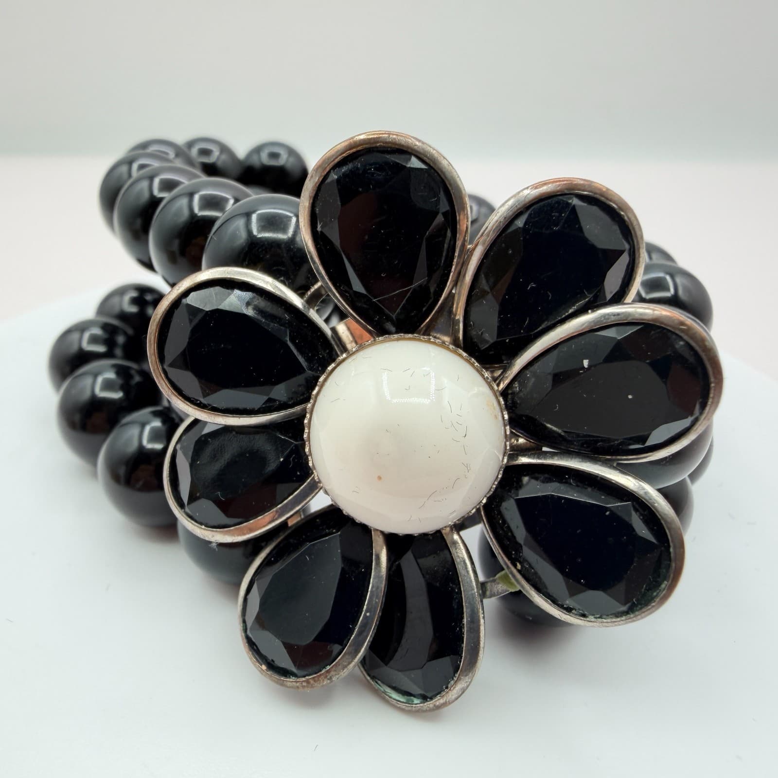 Vintage 90s Black Glass Bead Triple Strand Bracelet Silver Tone Flower Floral - Thumbnail 3