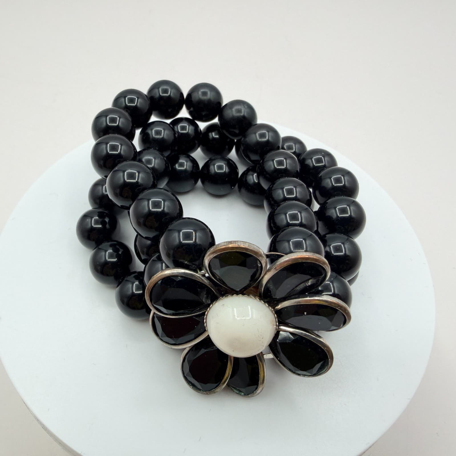 Vintage 90s Black Glass Bead Triple Strand Bracelet Silver Tone Flower Floral - Image 1